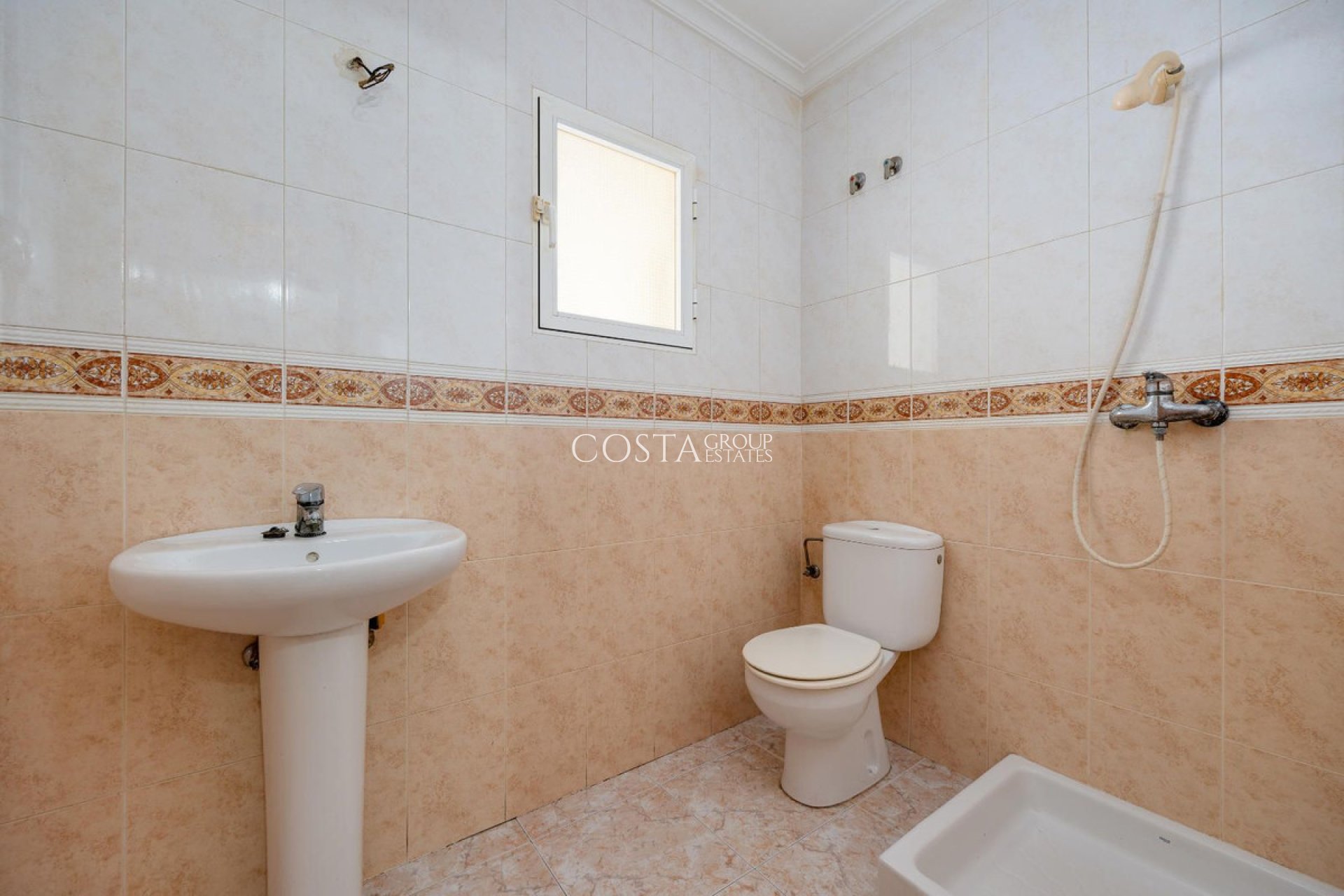 Resale - House -
Los Montesinos - Los Montesinos Centro