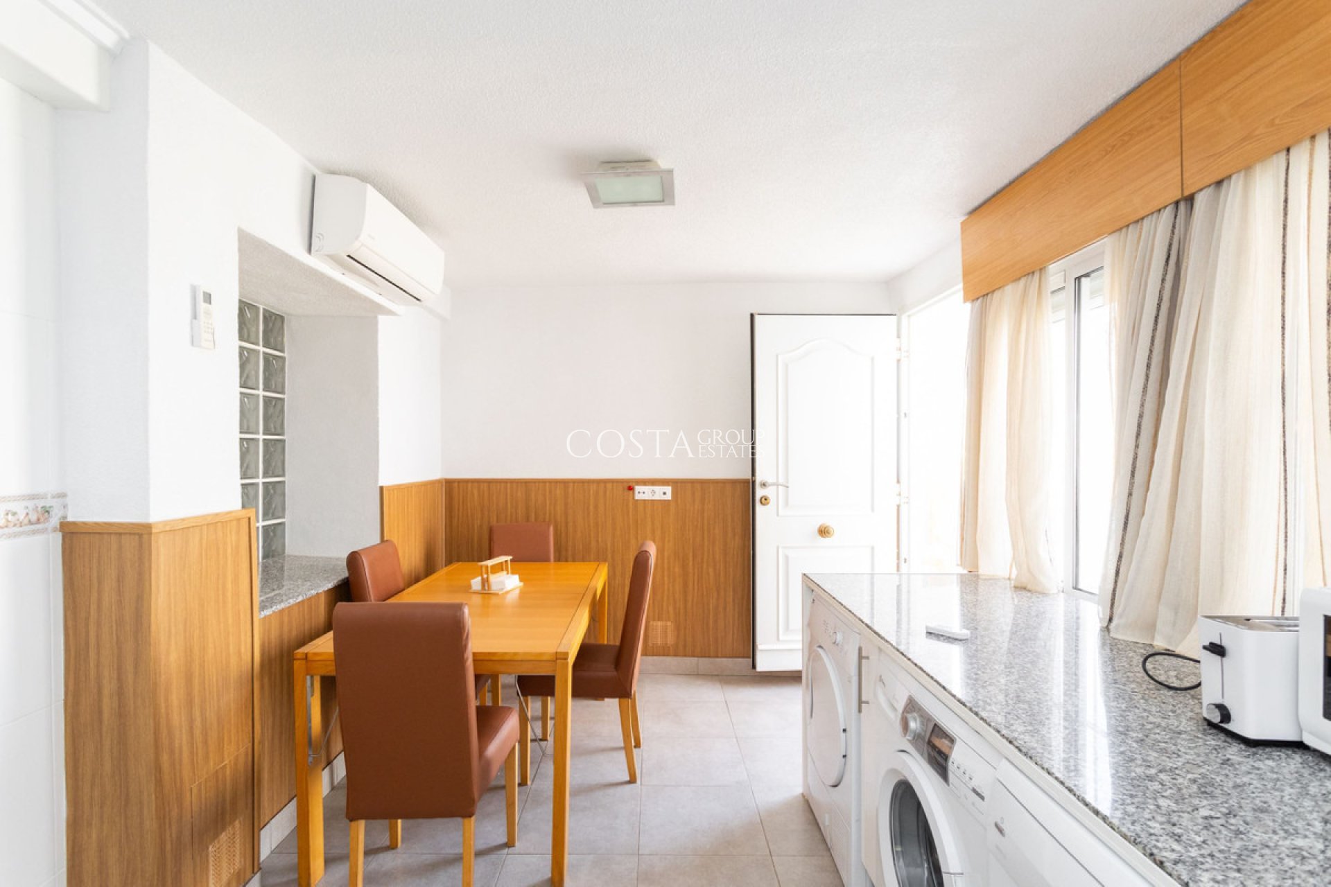 Resale - House -
Los Montesinos - Los Montesinos Centro