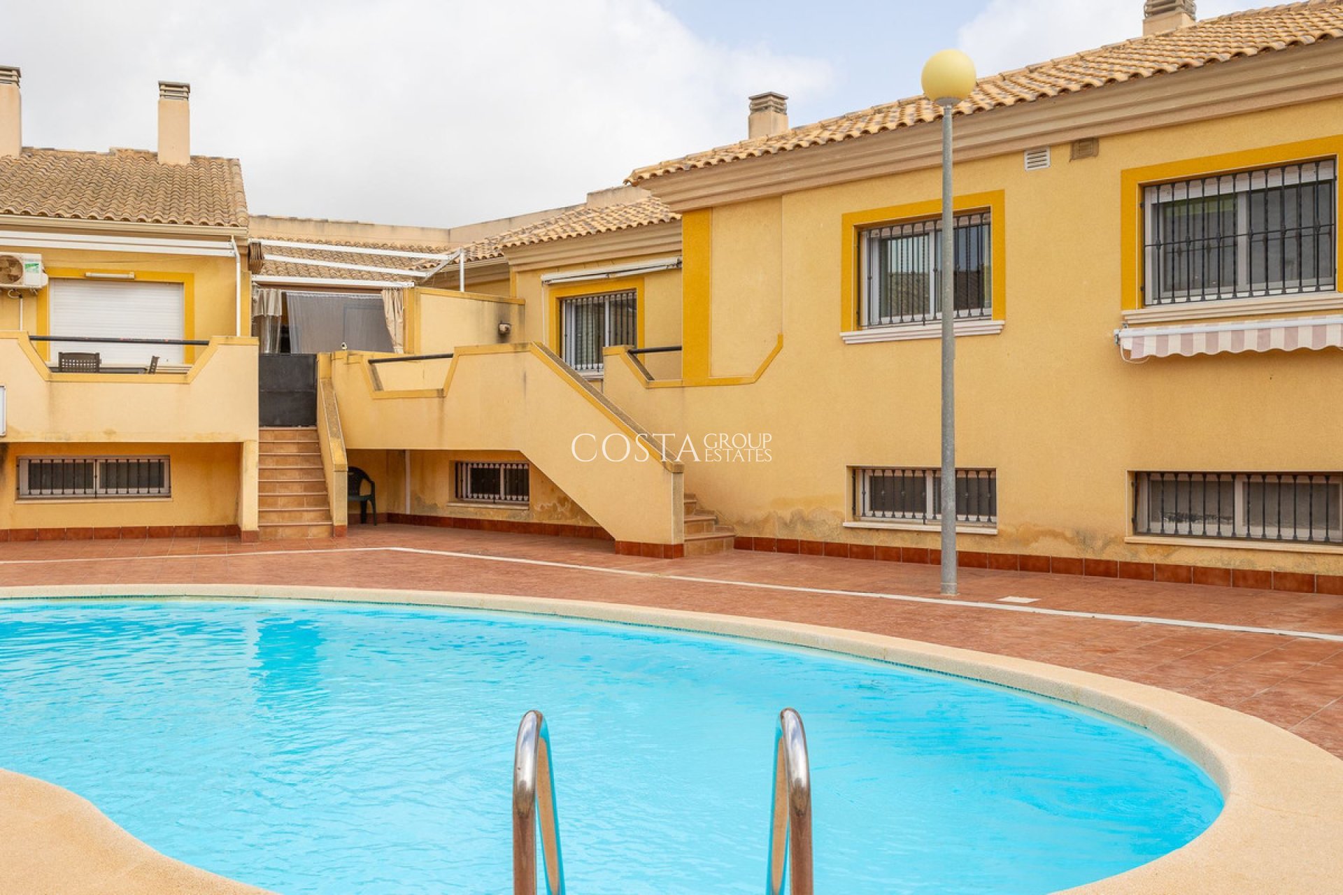 Resale - House -
Murcia - La Puebla