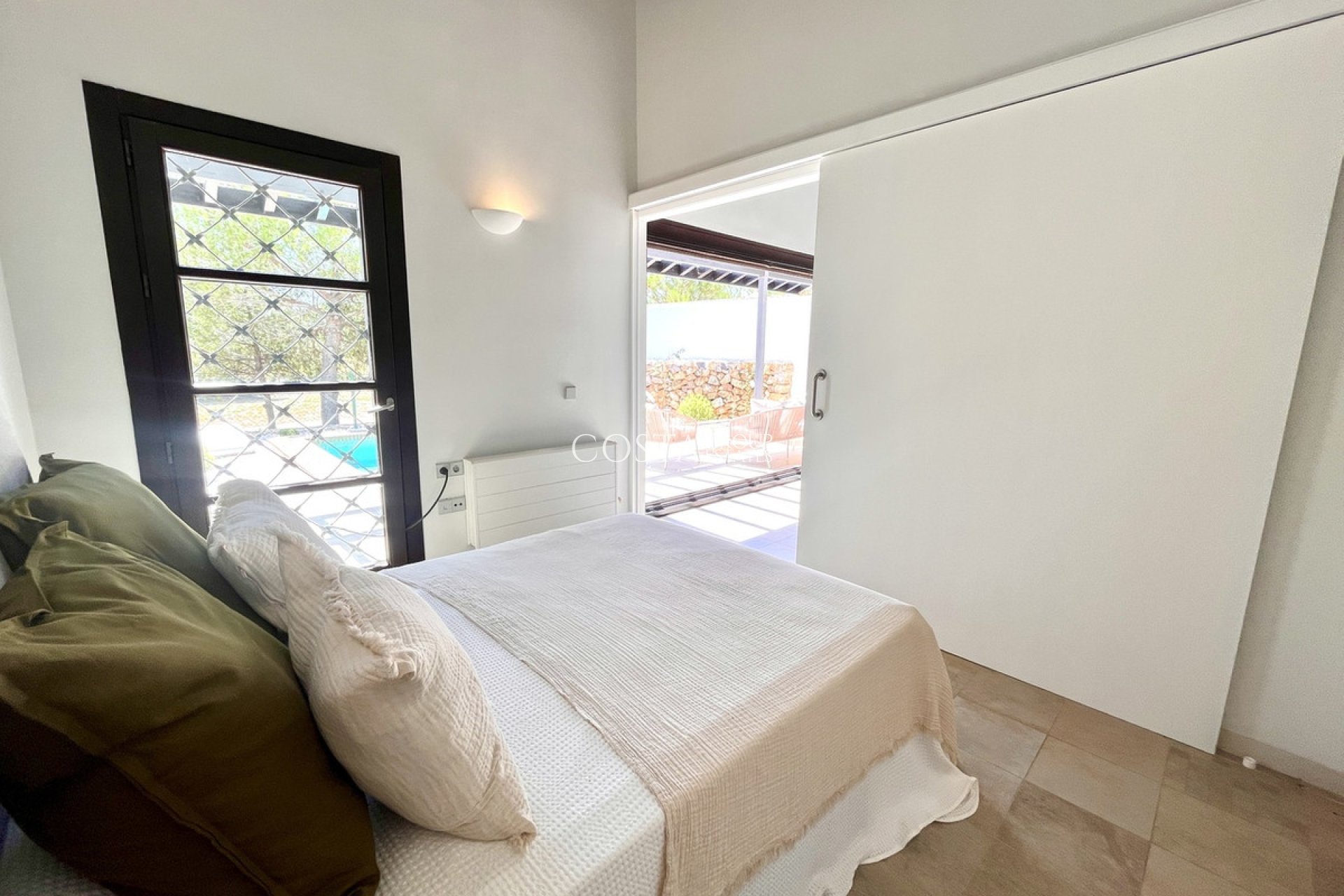 Resale - House -
Murcia - Sucina