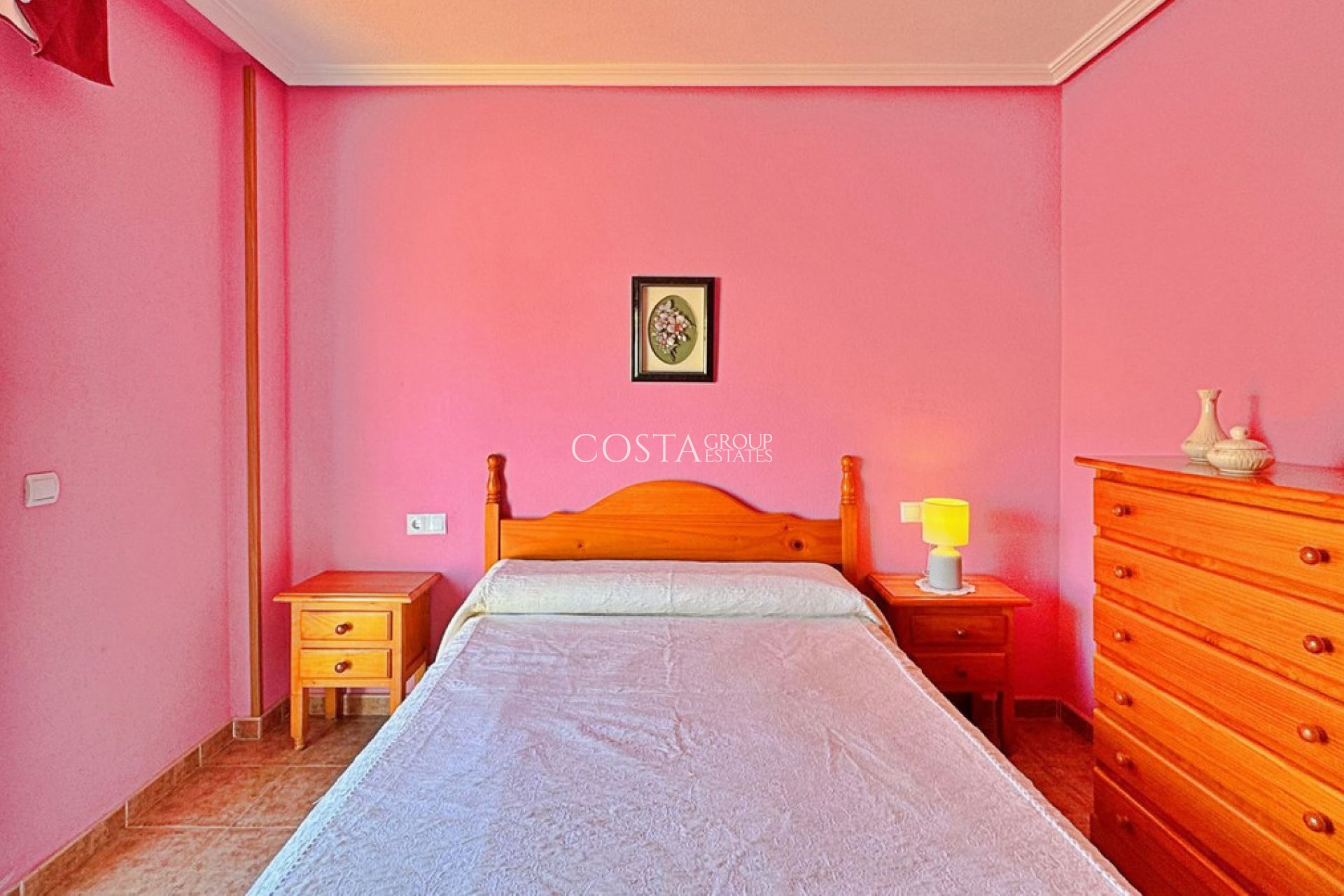 Resale - House -
Orihuela Costa - La Campana