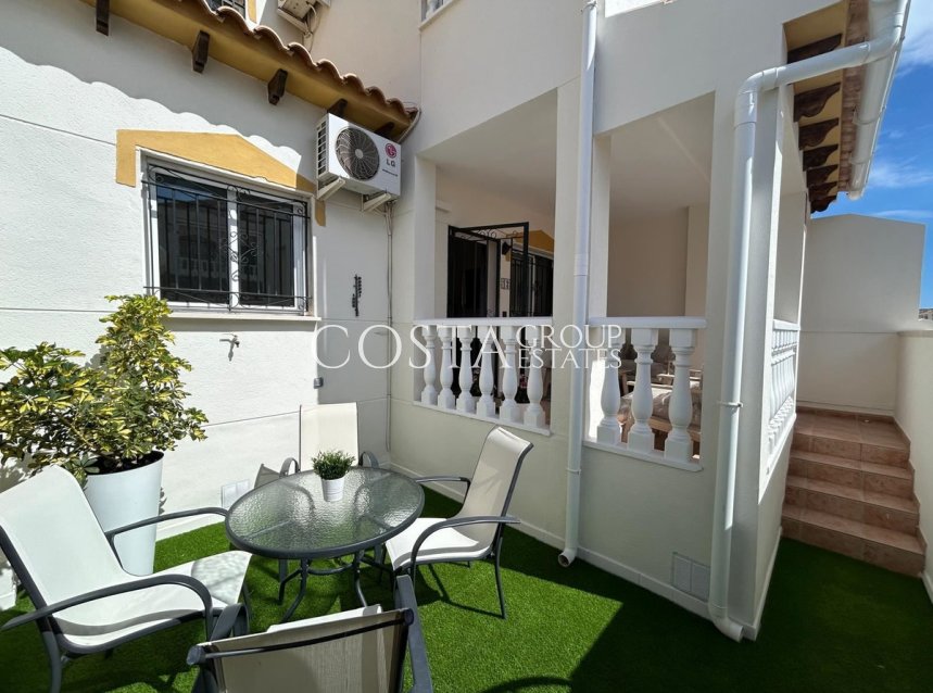 Resale - House -
Orihuela Costa - La Florida