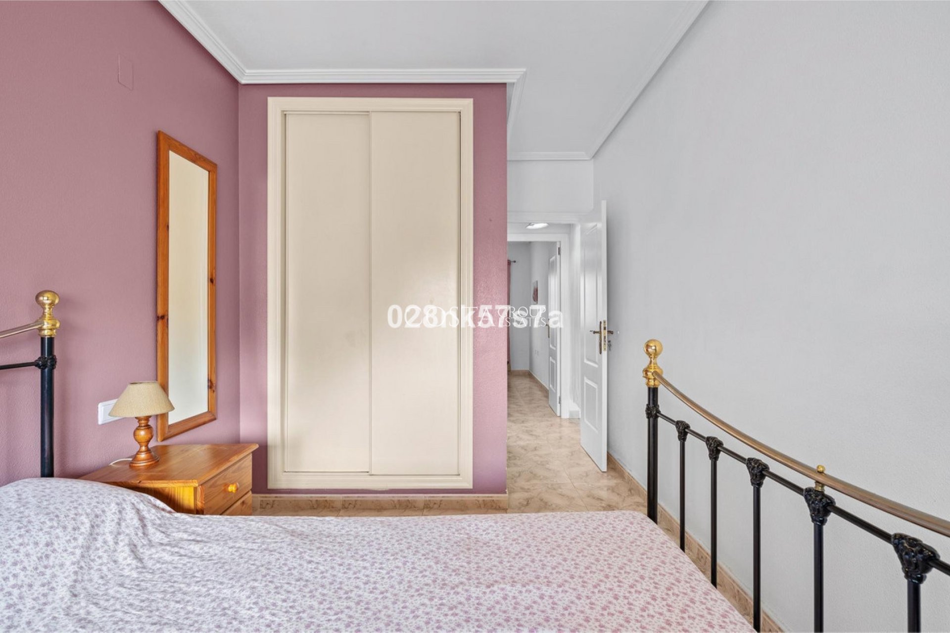 Resale - House -
Orihuela Costa - La Zenia