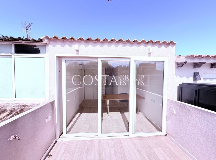 Resale - House -
Orihuela Costa - Las Filipinas