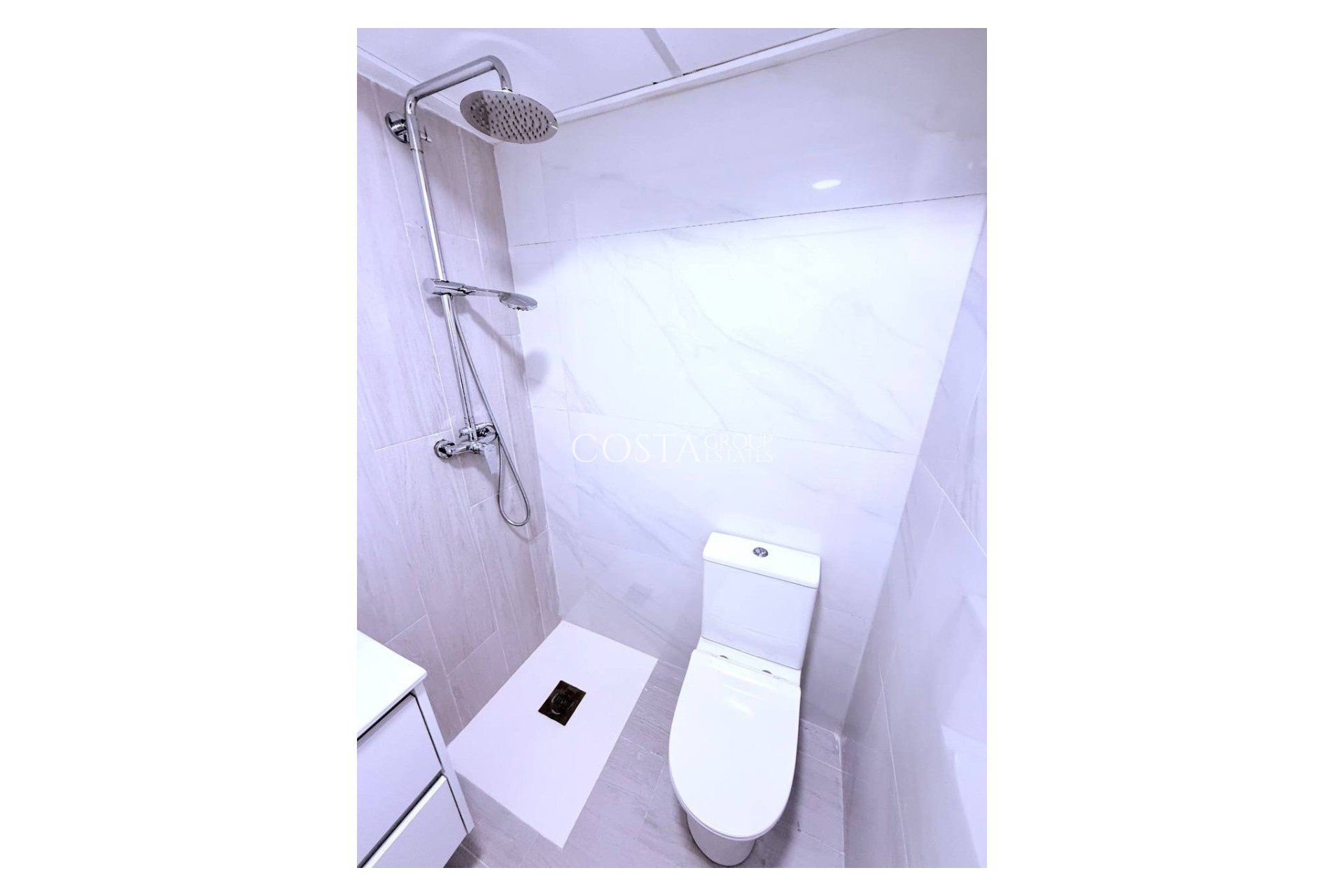 Resale - House -
Orihuela Costa - Las Filipinas