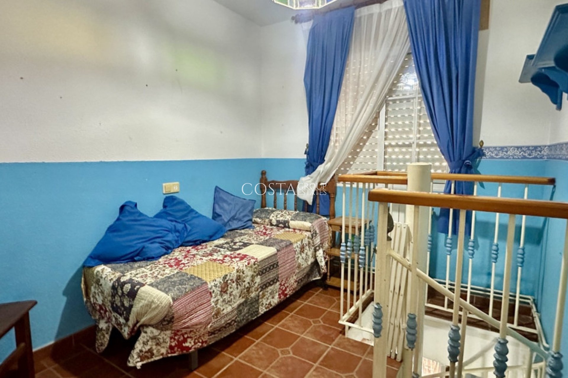 Resale - House -
Orihuela Costa - Los Altos