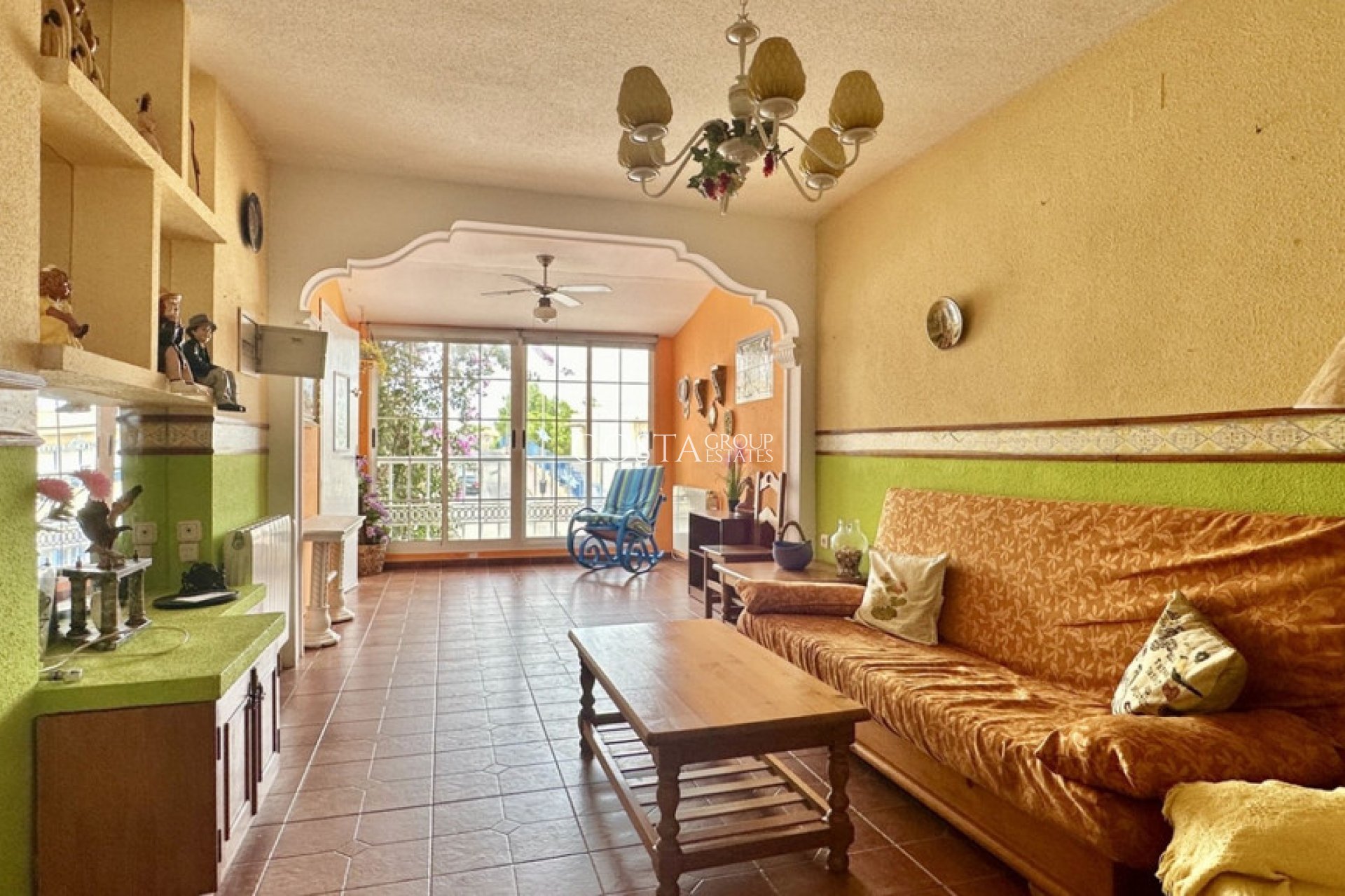 Resale - House -
Orihuela Costa - Los Altos