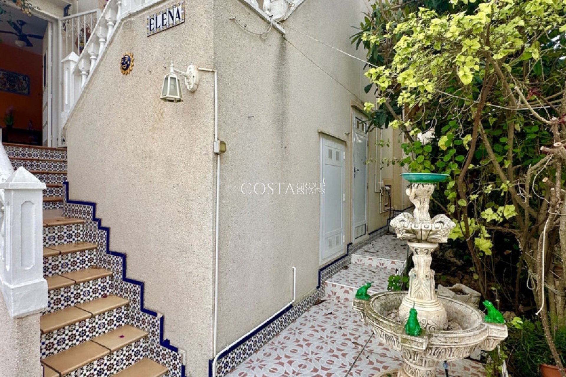 Resale - House -
Orihuela Costa - Los Altos