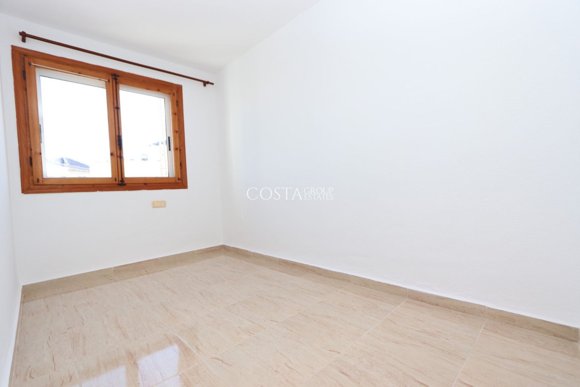 Resale - House -
Orihuela Costa - Los Balcones