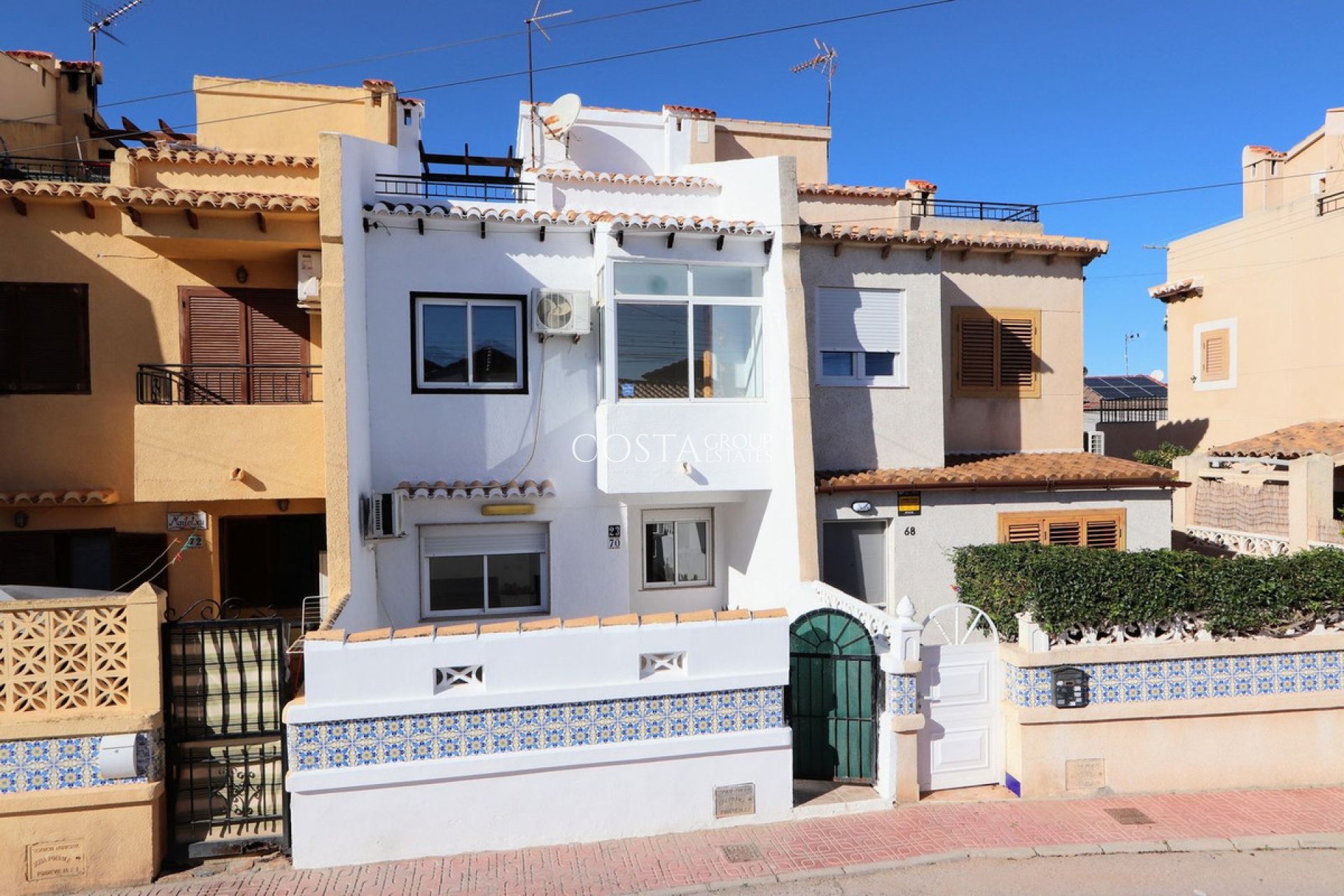 Resale - House -
Orihuela Costa - Los Balcones