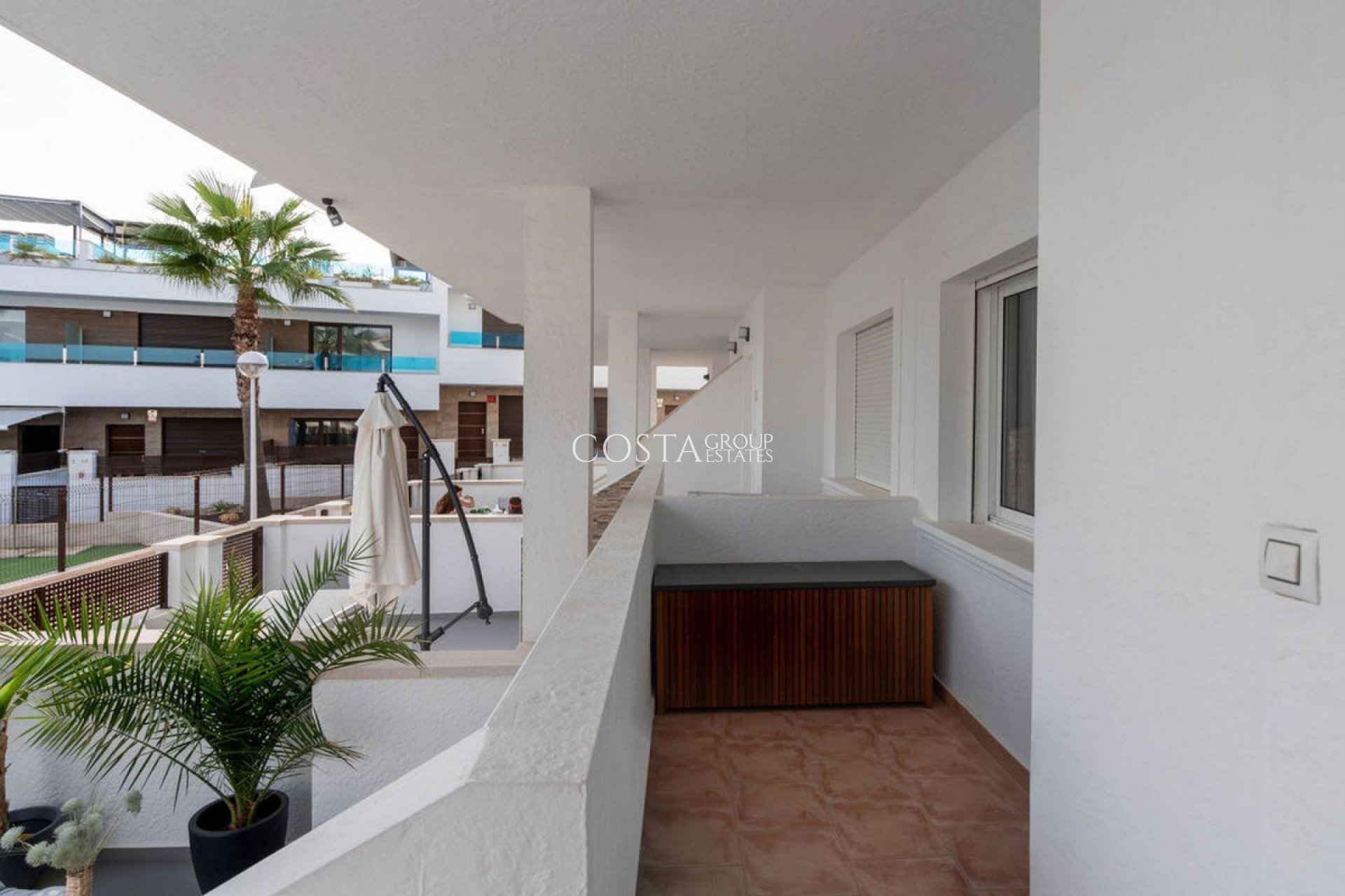Resale - House -
Orihuela Costa - Los Balcones