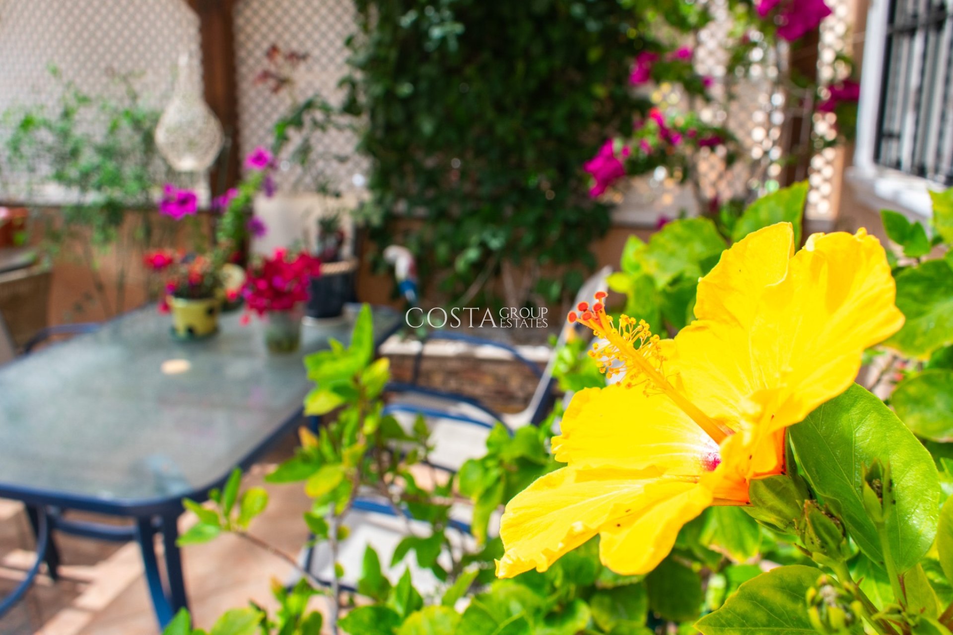 Resale - House -
Orihuela Costa - Los Dolses