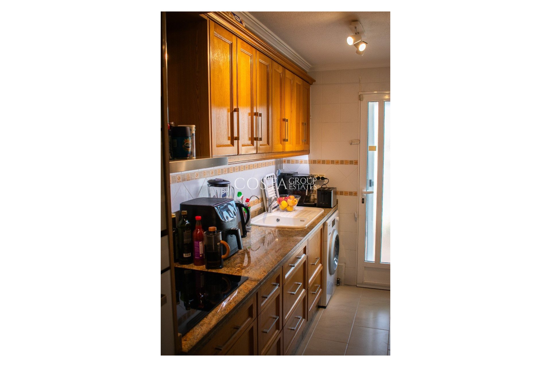 Resale - House -
Orihuela Costa - Los Dolses