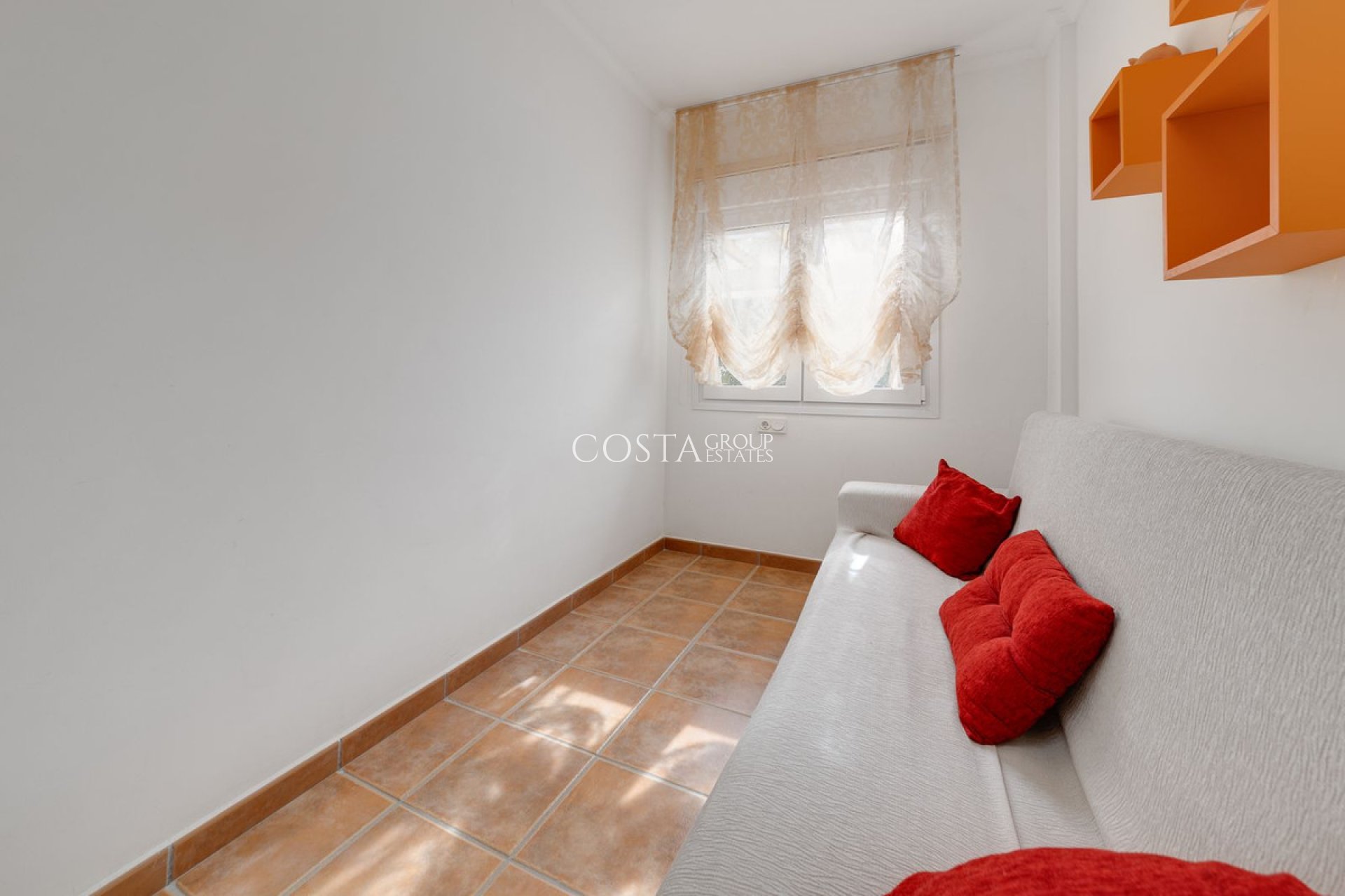 Resale - House -
Orihuela Costa - Mil Palmeras
