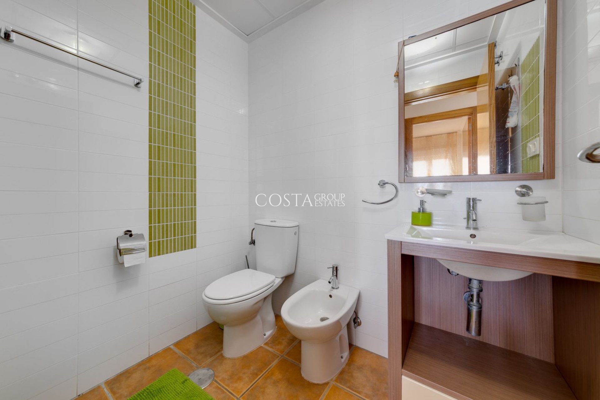 Resale - House -
Orihuela Costa - Mil Palmeras