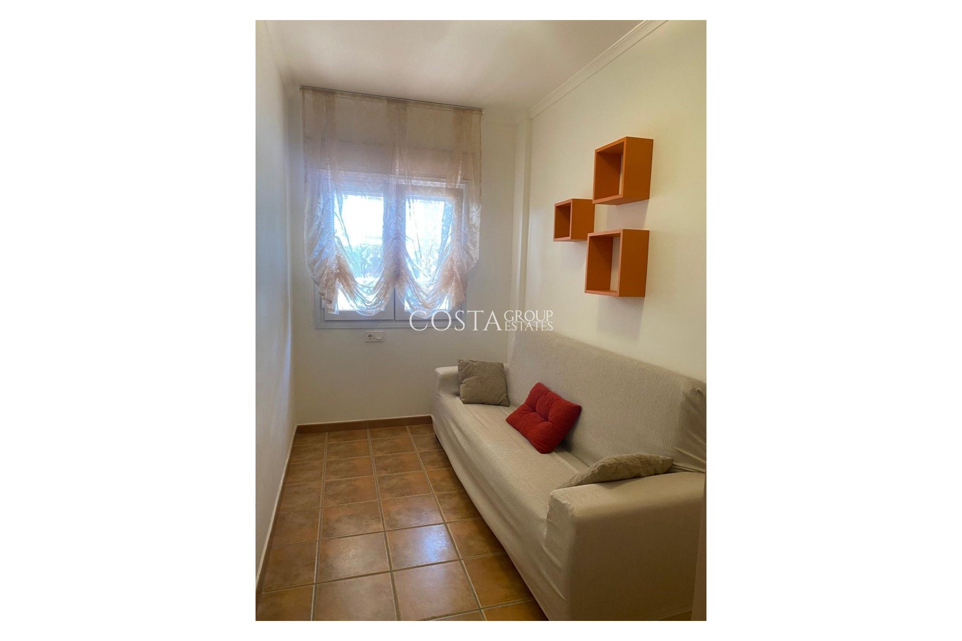 Resale - House -
Orihuela Costa - Mil Palmeras