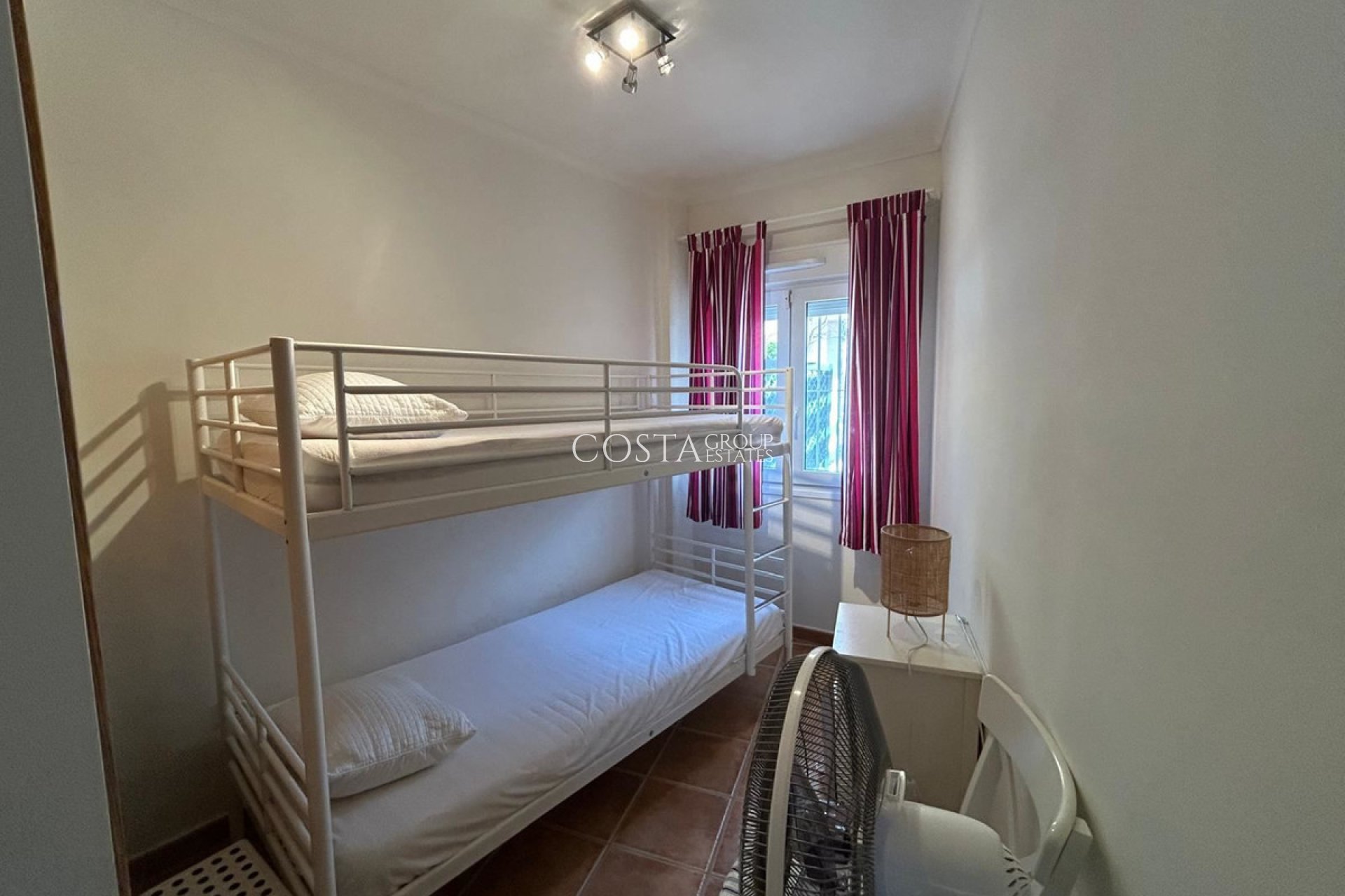 Resale - House -
Orihuela Costa - Mil Palmeras