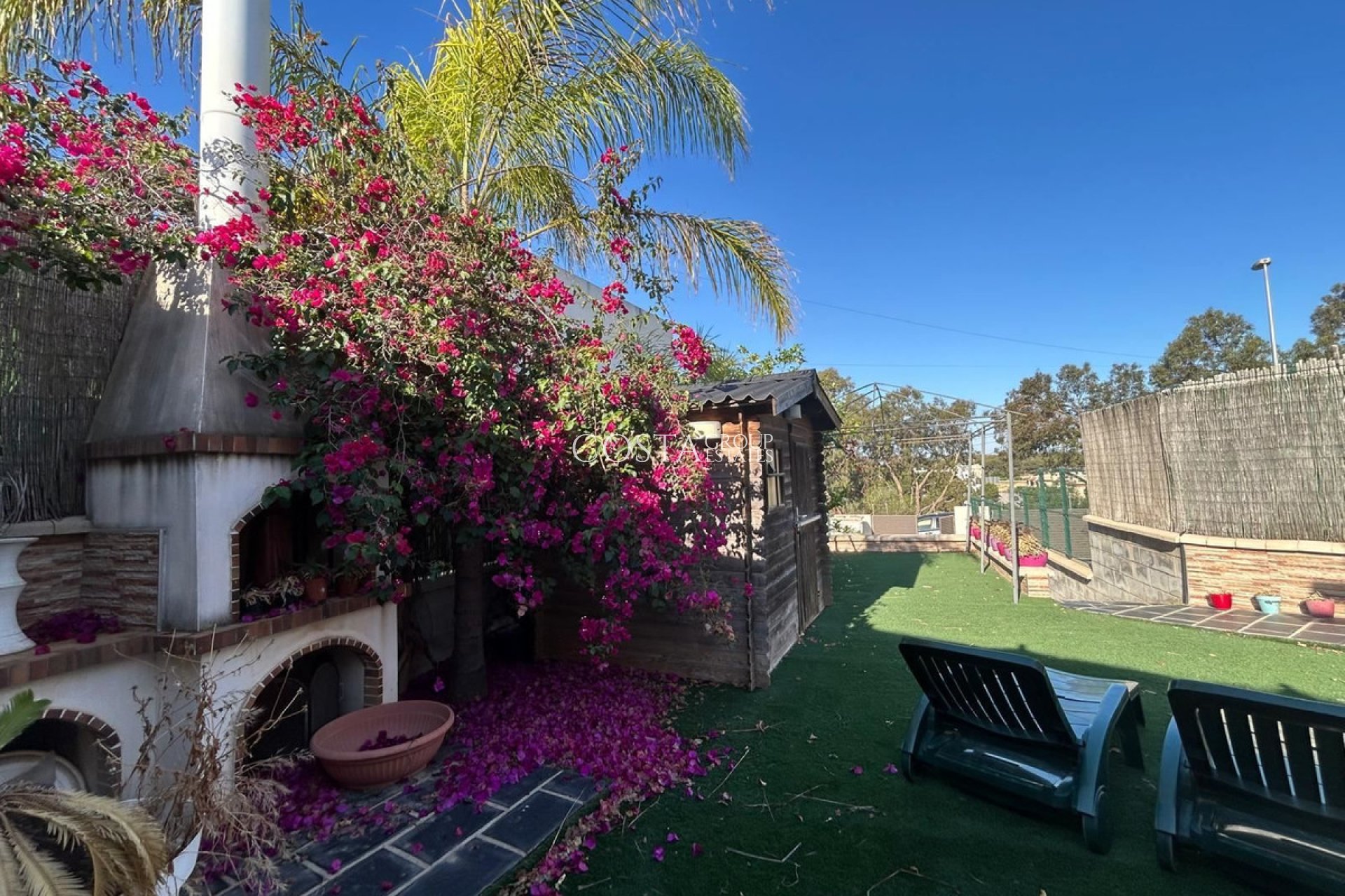 Resale - House -
Orihuela Costa - Mil Palmeras