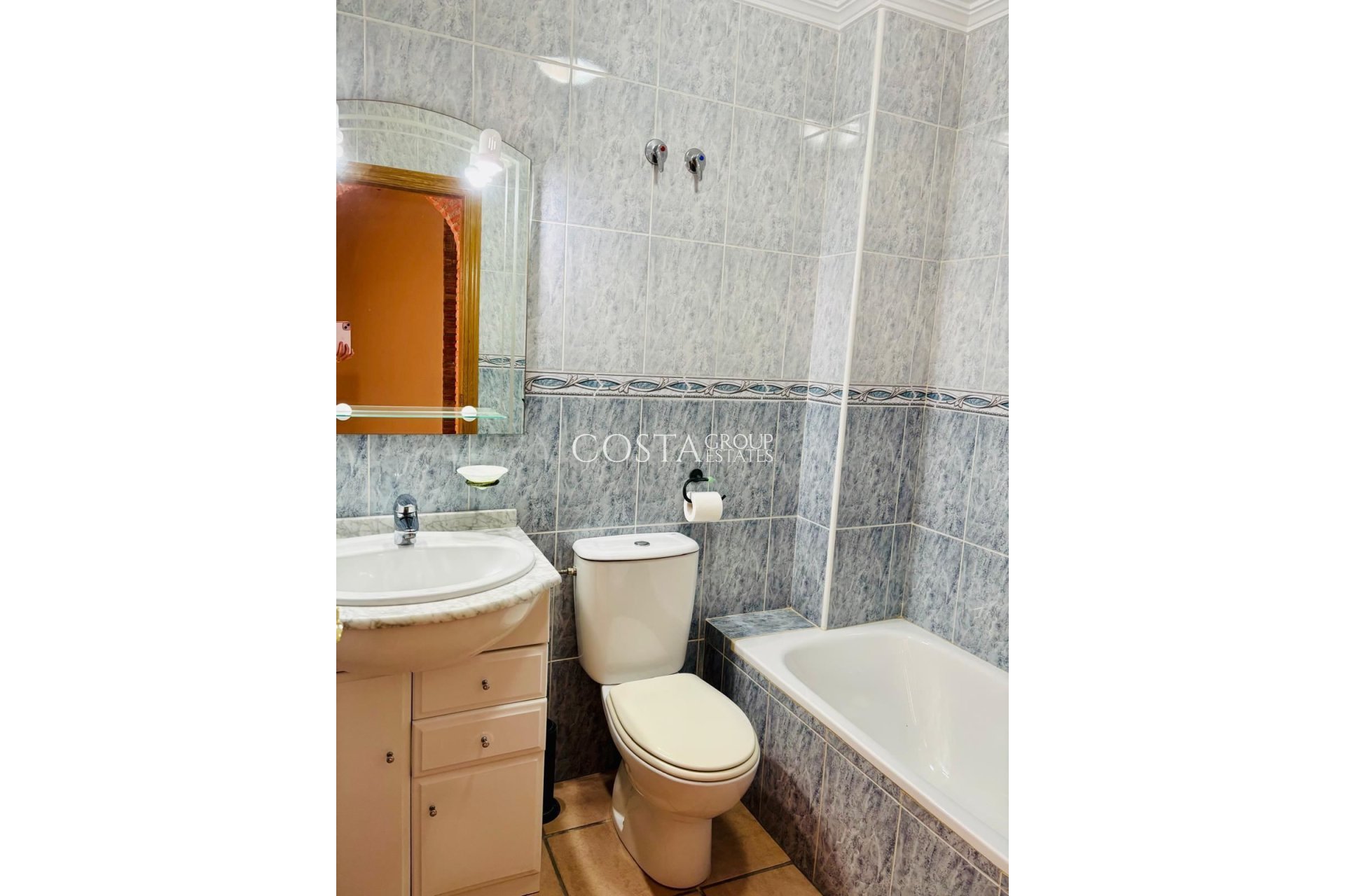 Resale - House -
Orihuela Costa - Mil Palmeras