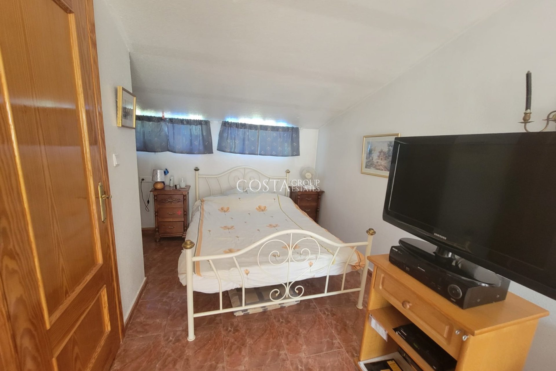 Resale - House -
Orihuela Costa - Playa Flamenca