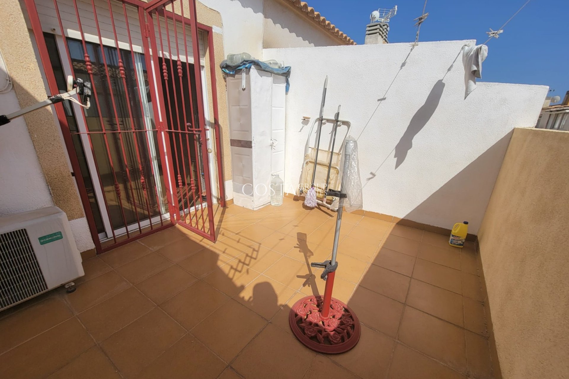 Resale - House -
Orihuela Costa - Playa Flamenca