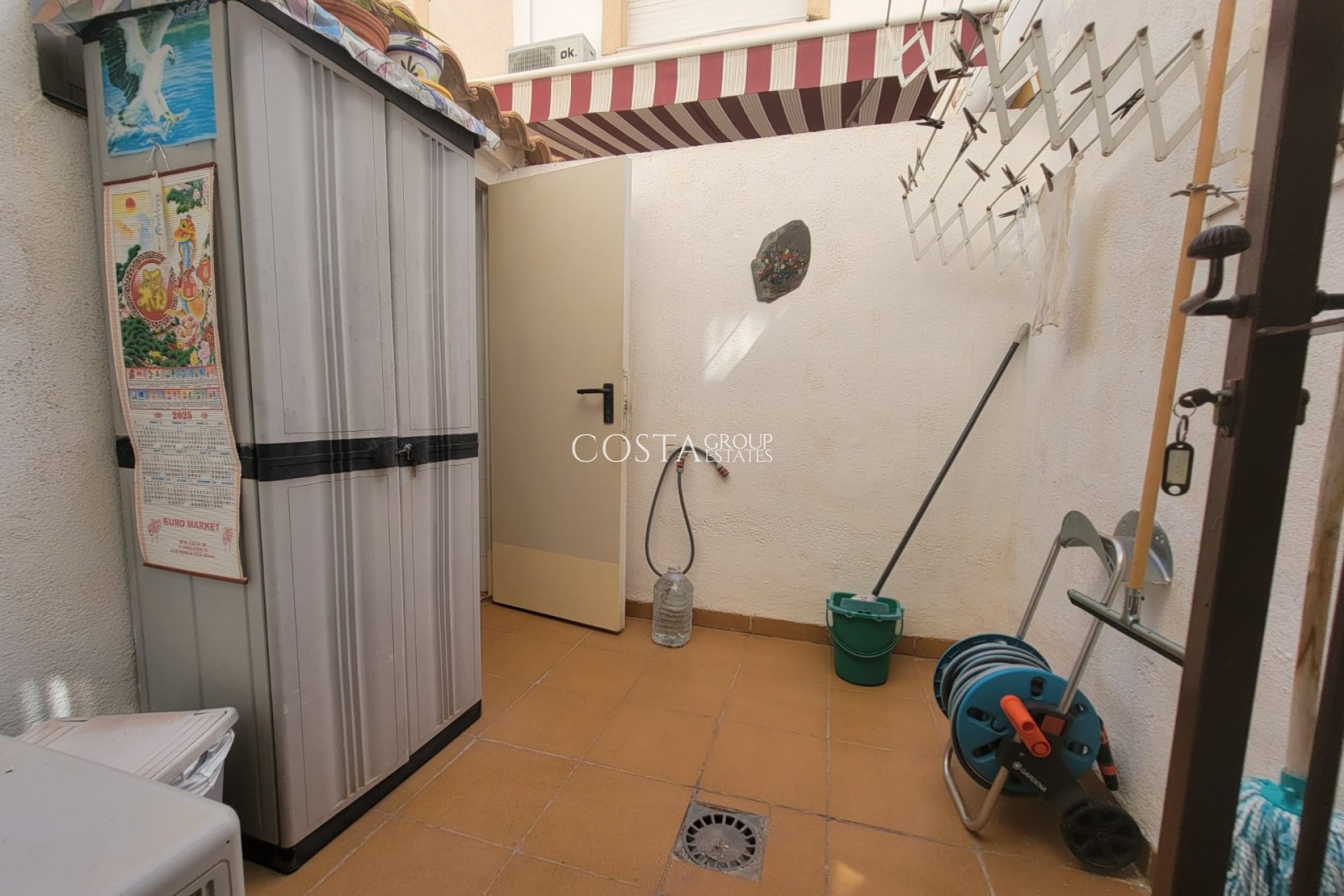 Resale - House -
Orihuela Costa - Playa Flamenca
