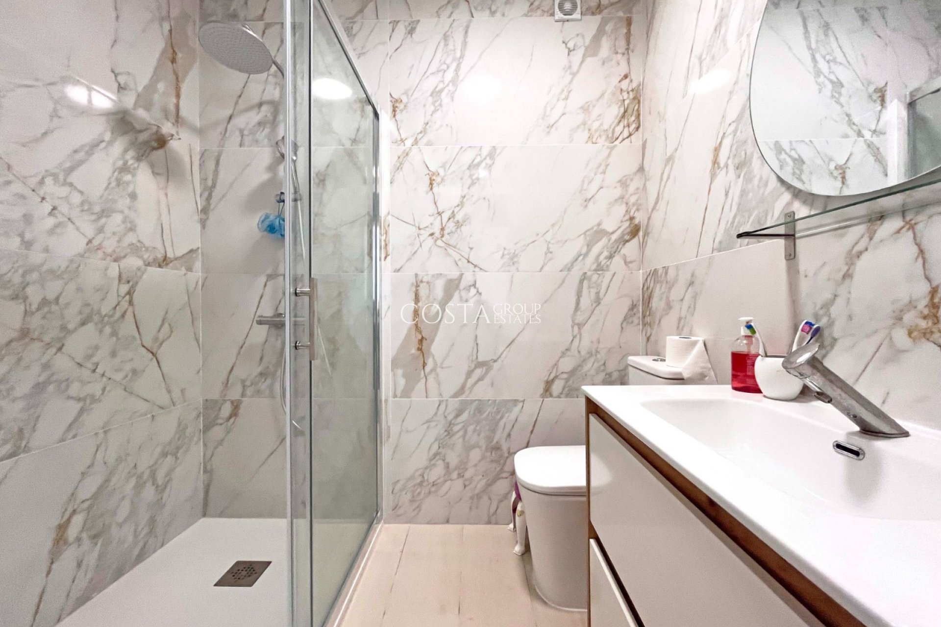 Resale - House -
Orihuela Costa - Playa Flamenca