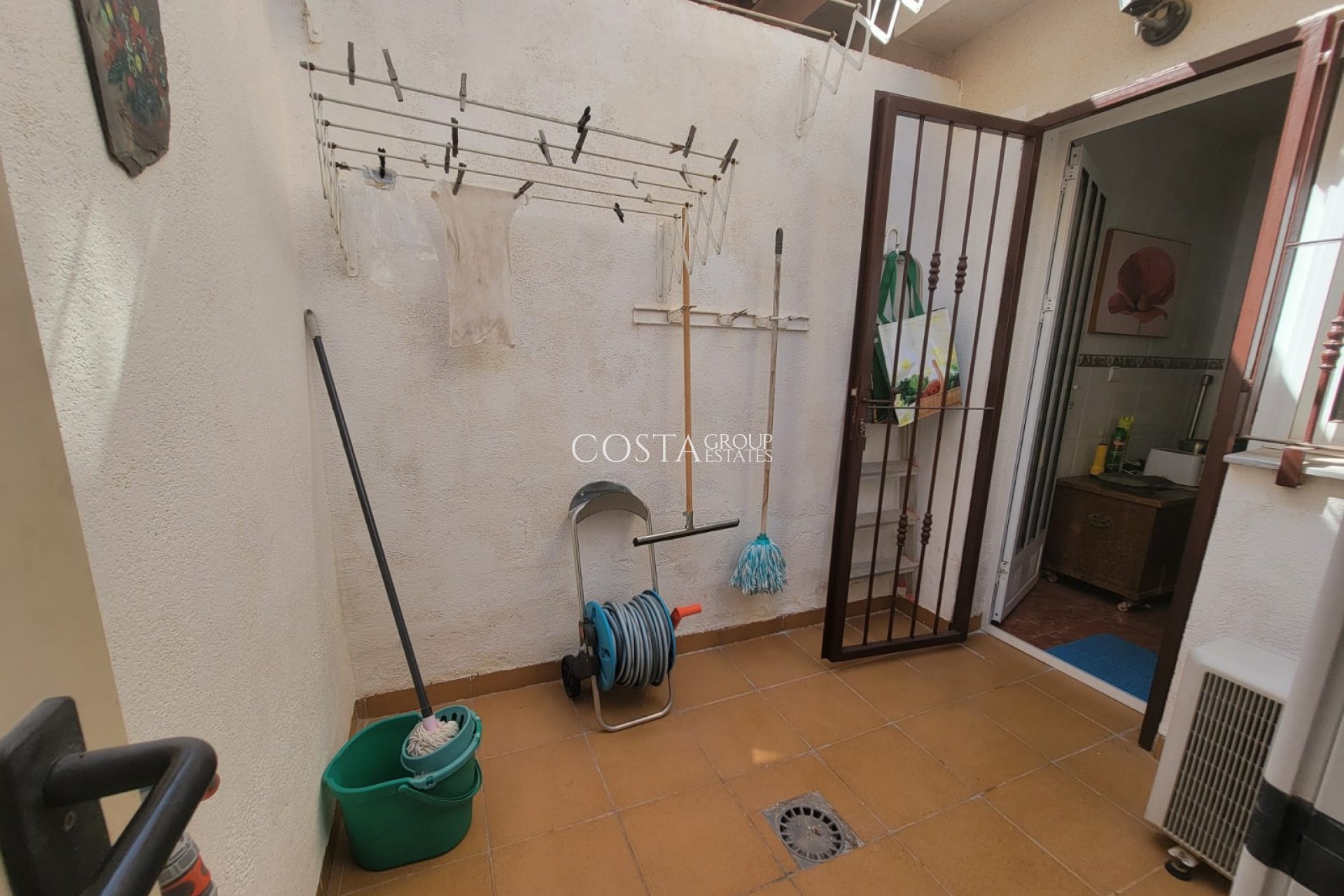 Resale - House -
Orihuela Costa - Playa Flamenca