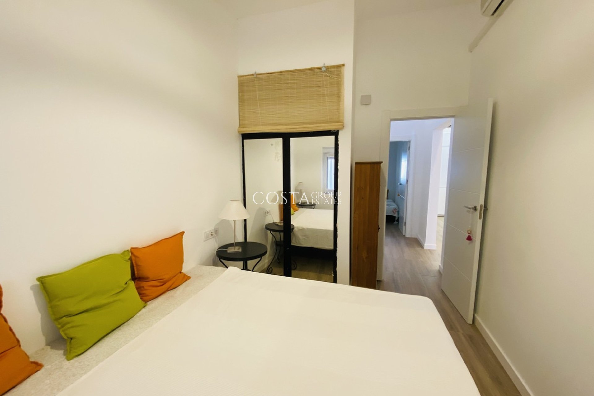 Resale - House -
Orihuela Costa - Playa Flamenca