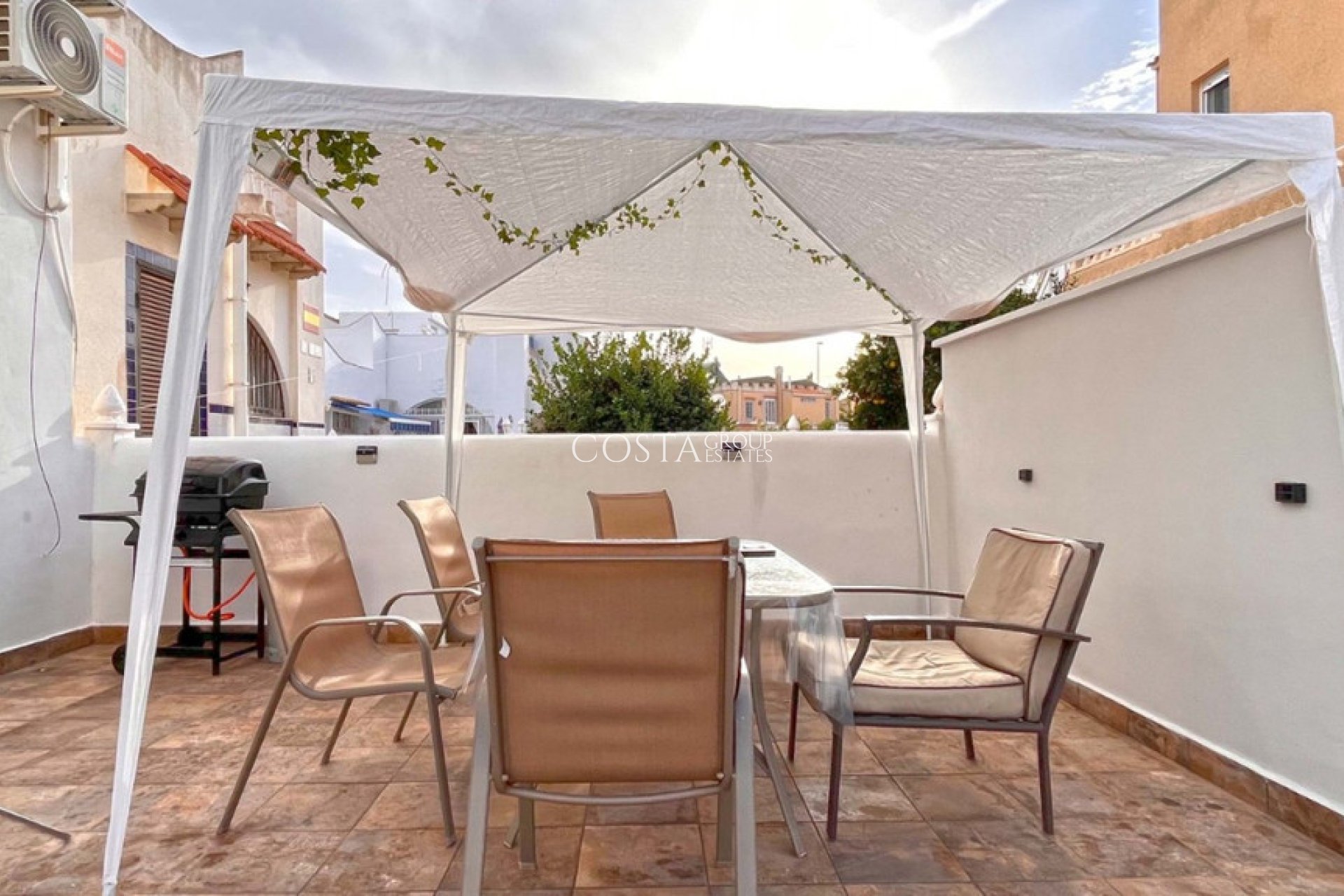 Resale - House -
Orihuela Costa - Playa Flamenca