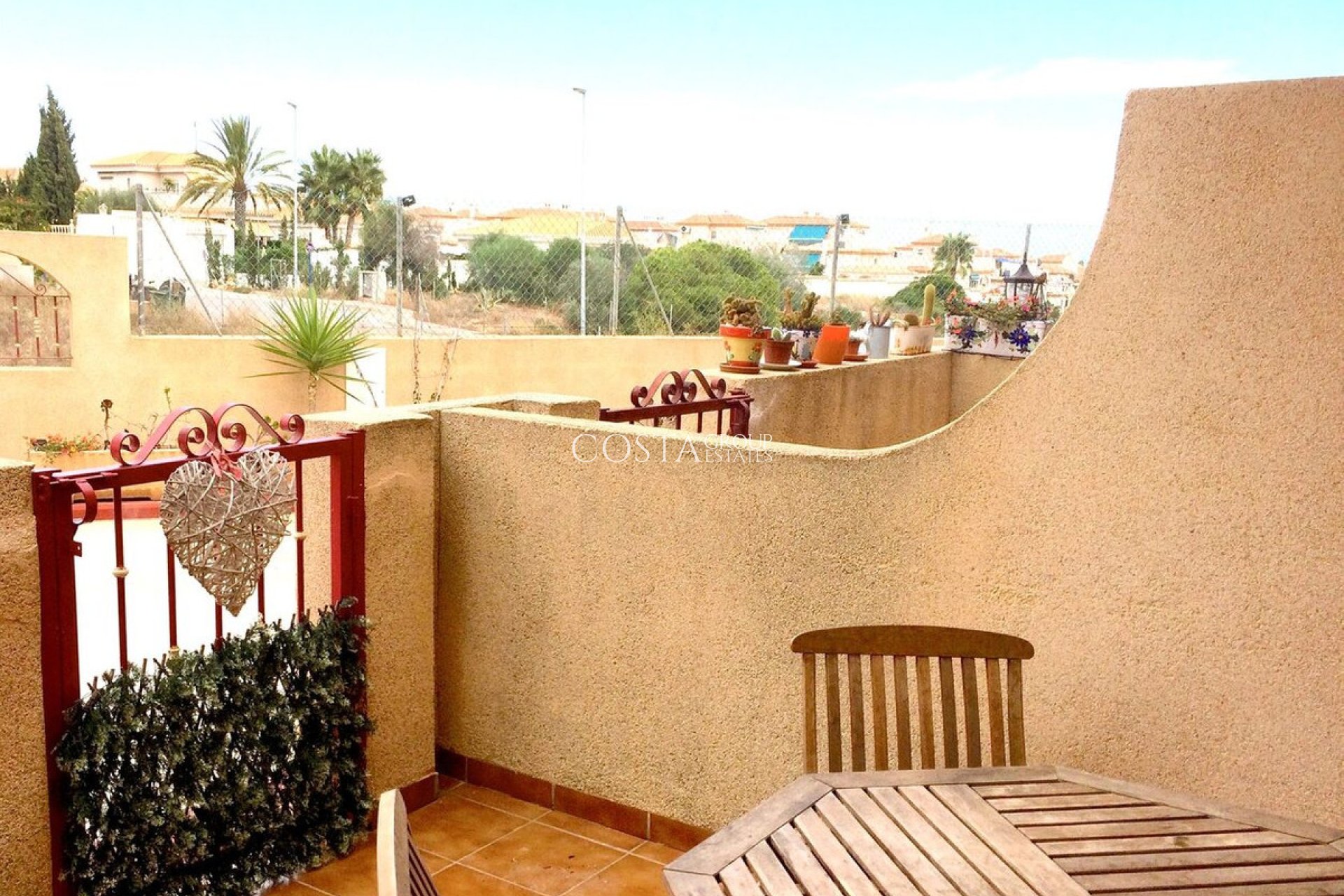 Resale - House -
Orihuela Costa - Playa Flamenca