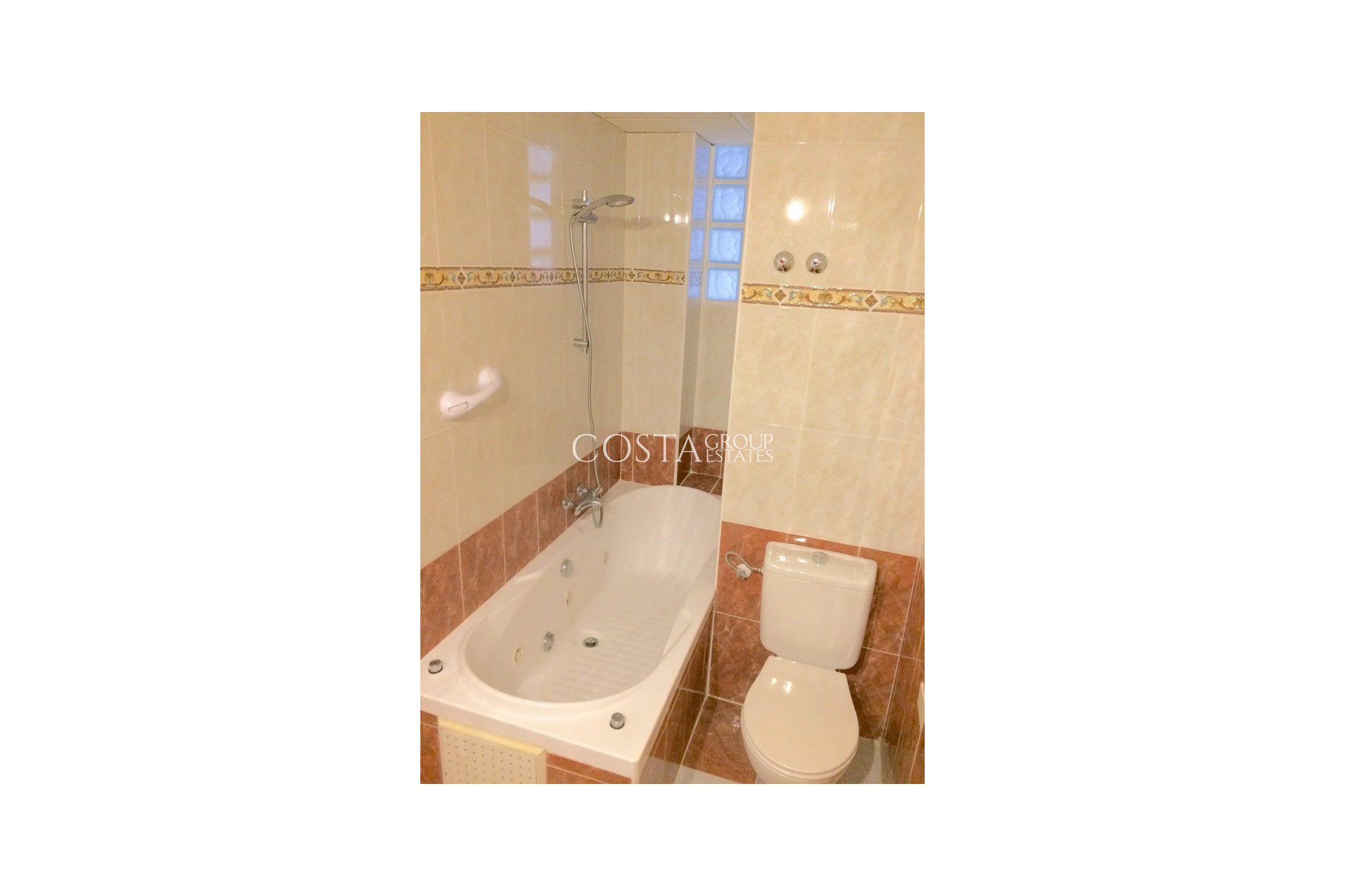 Resale - House -
Orihuela Costa - Playa Flamenca