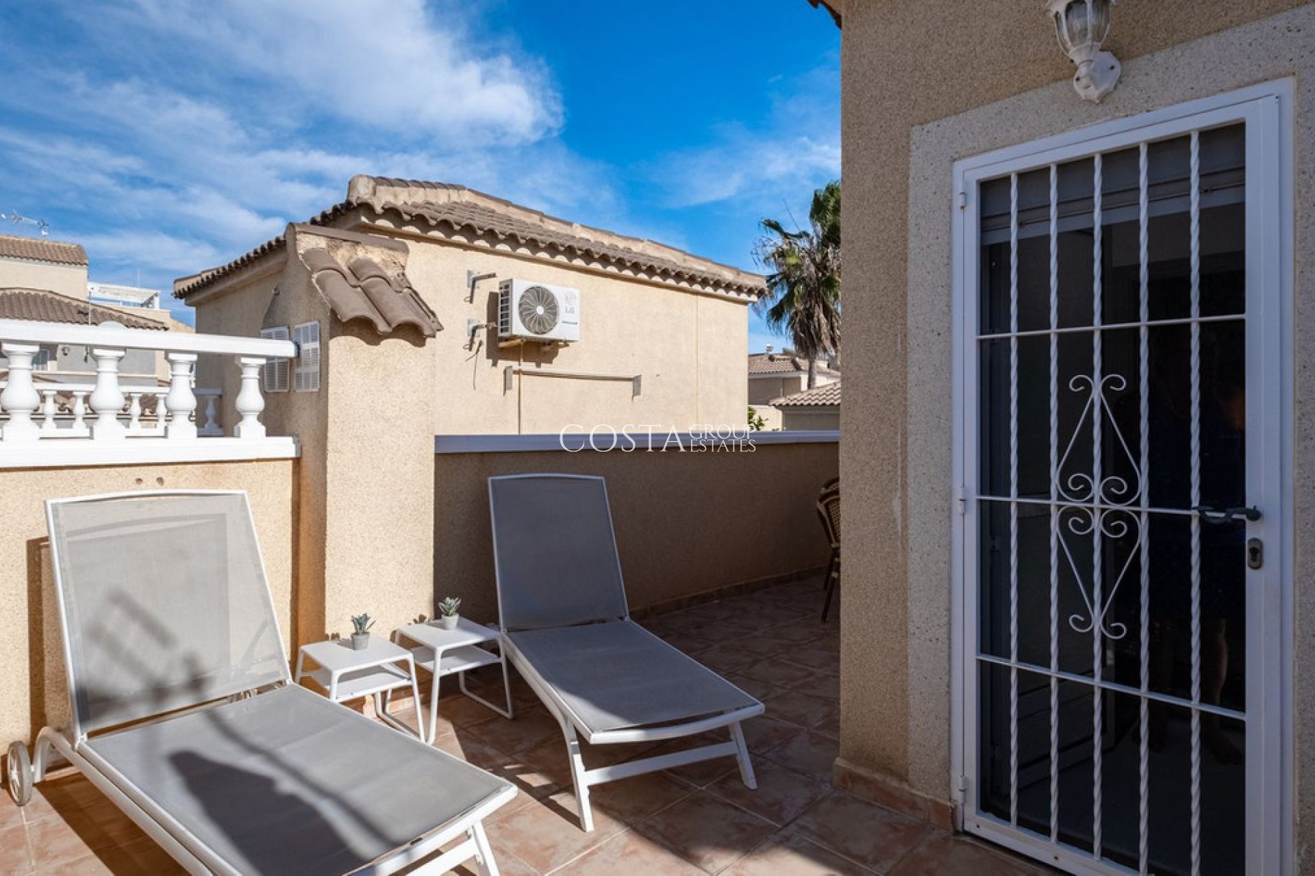 Resale - House -
Orihuela Costa - Playa Flamenca