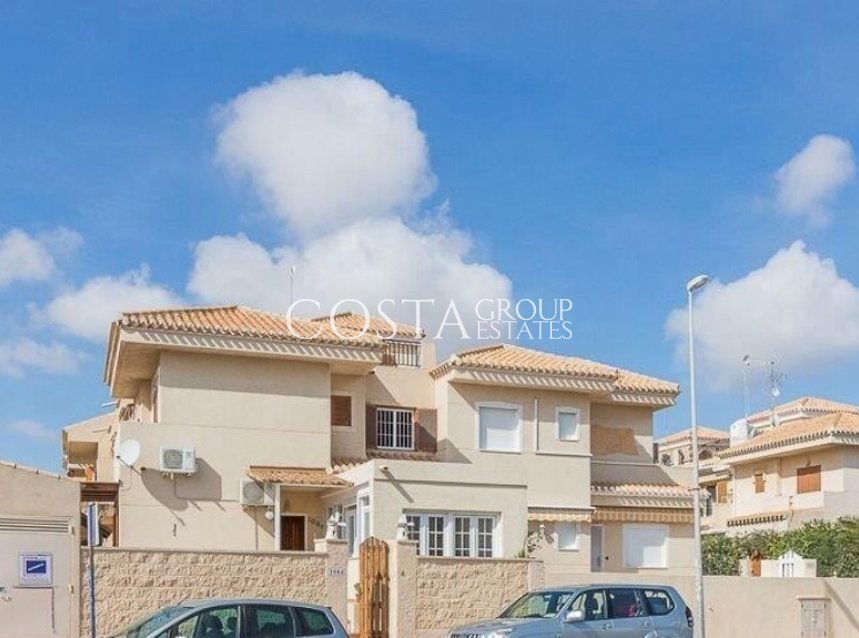 Resale - House -
Orihuela Costa - Playa Flamenca