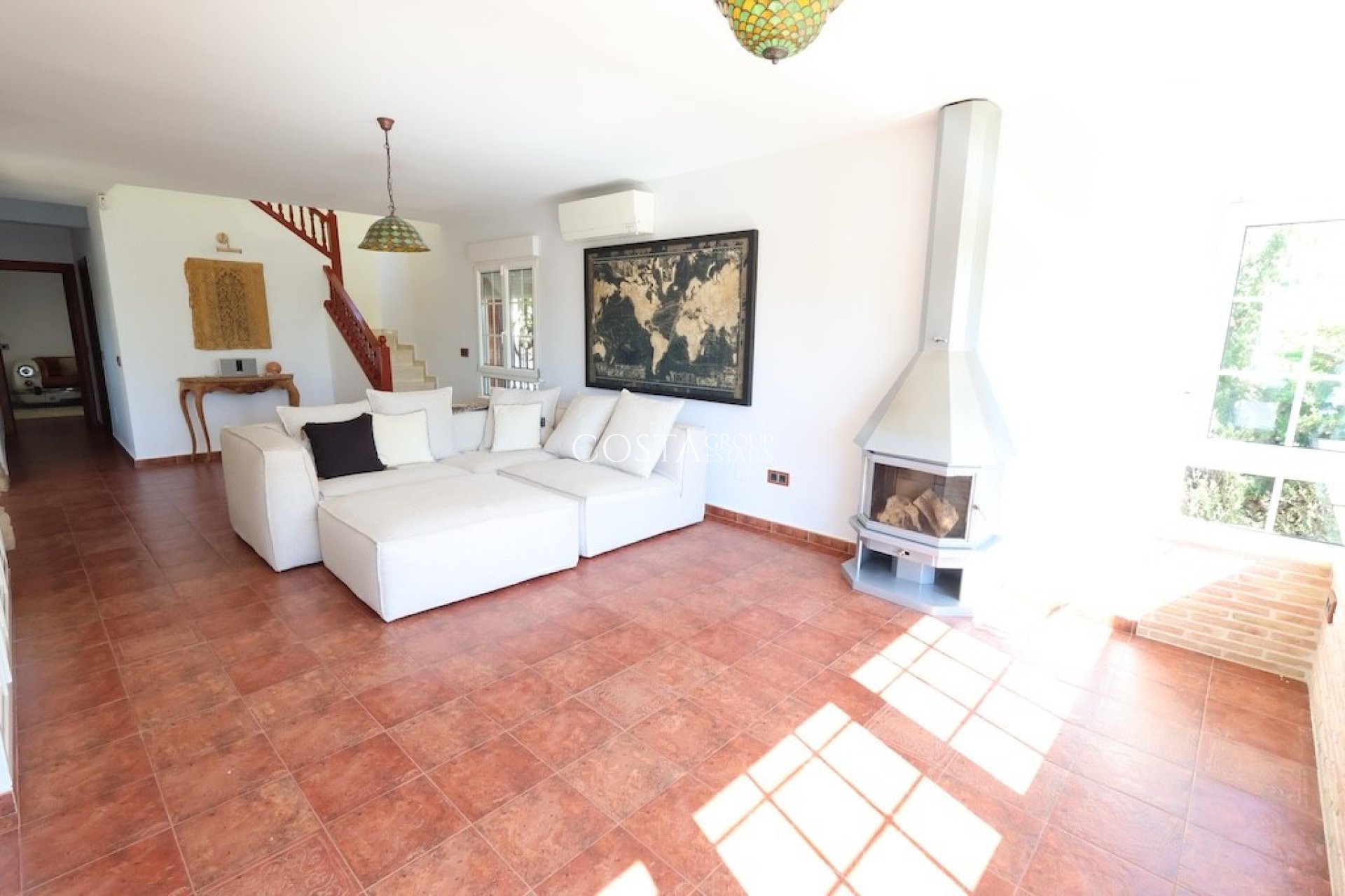 Resale - House -
Orihuela Costa - Villamartin