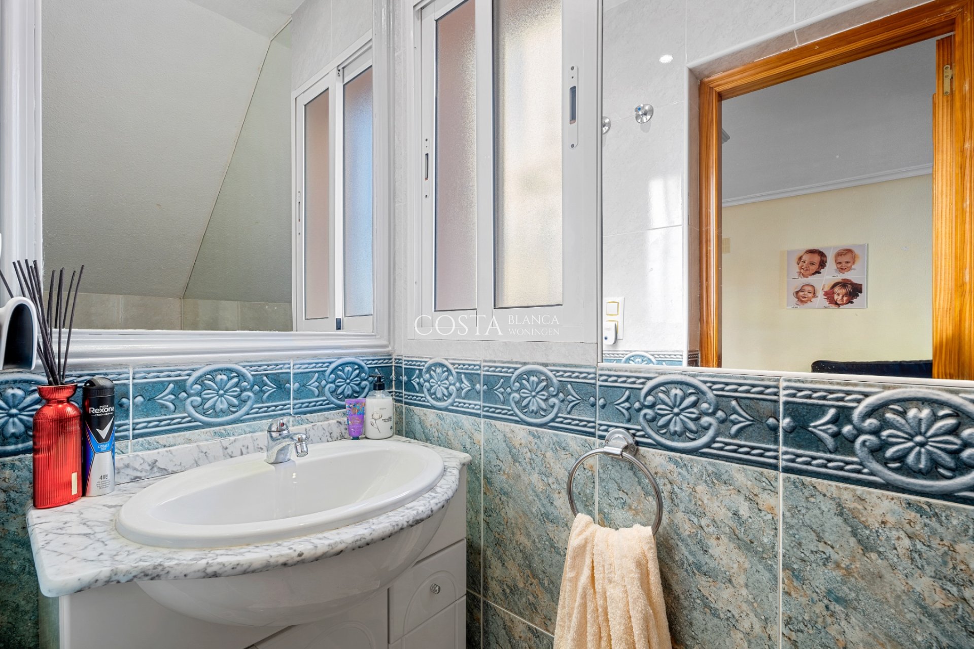 Resale - House -
Orihuela Costa - Villamartín