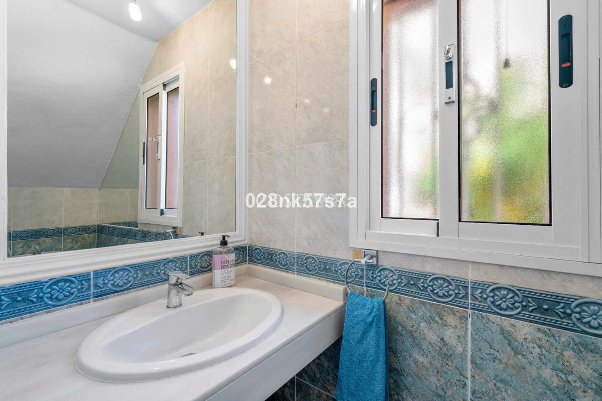 Resale - House -
Orihuela - La Zenia