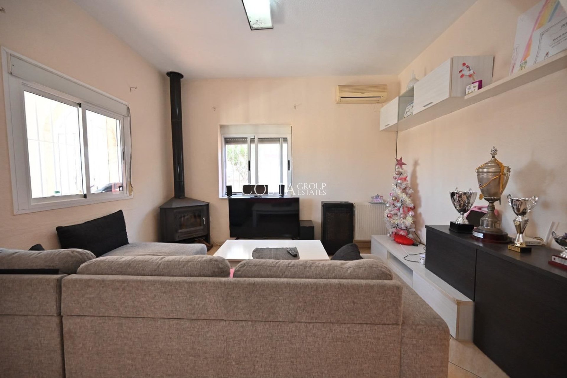 Resale - House -
Orihuela - Los Altos