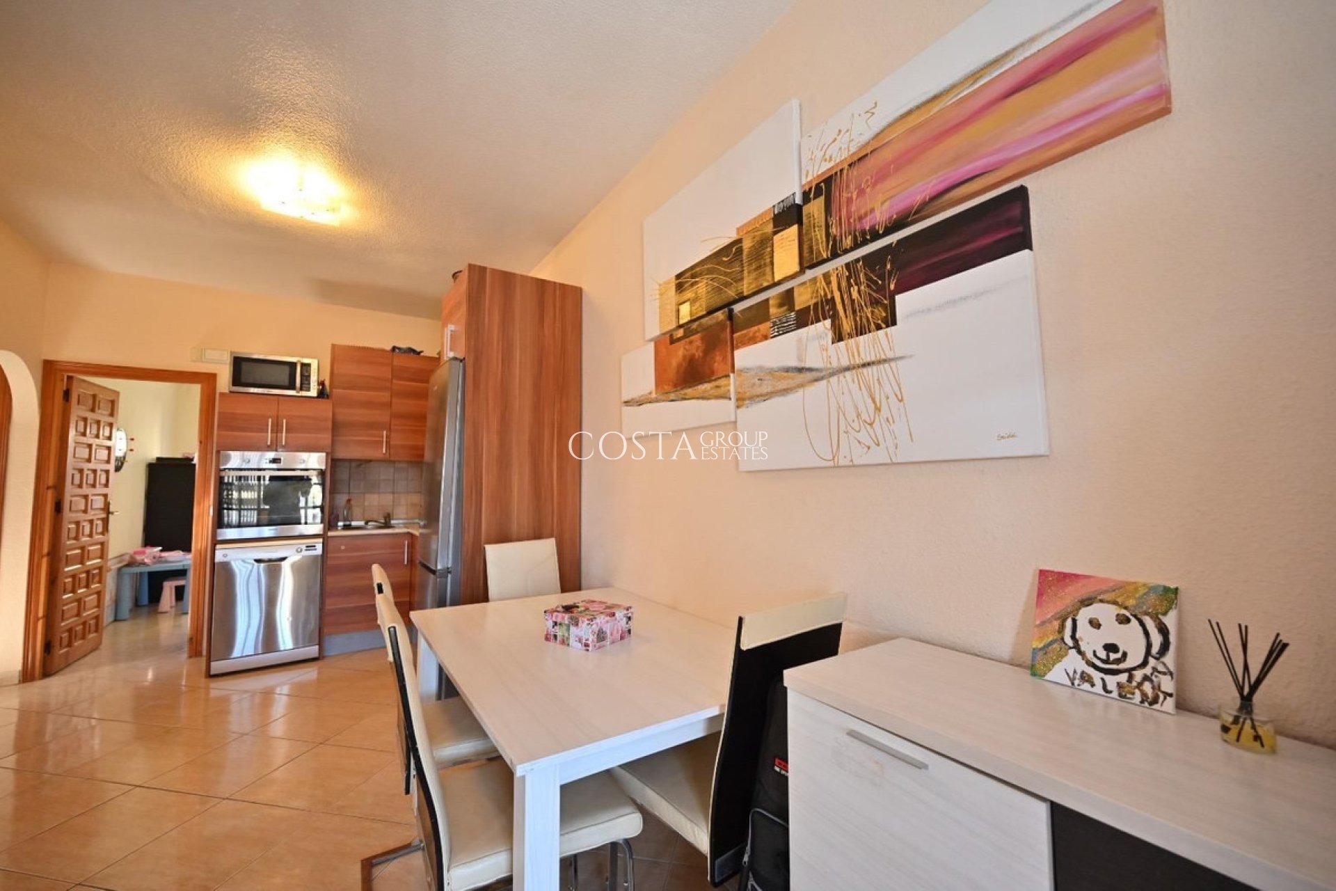 Resale - House -
Orihuela - Los Altos