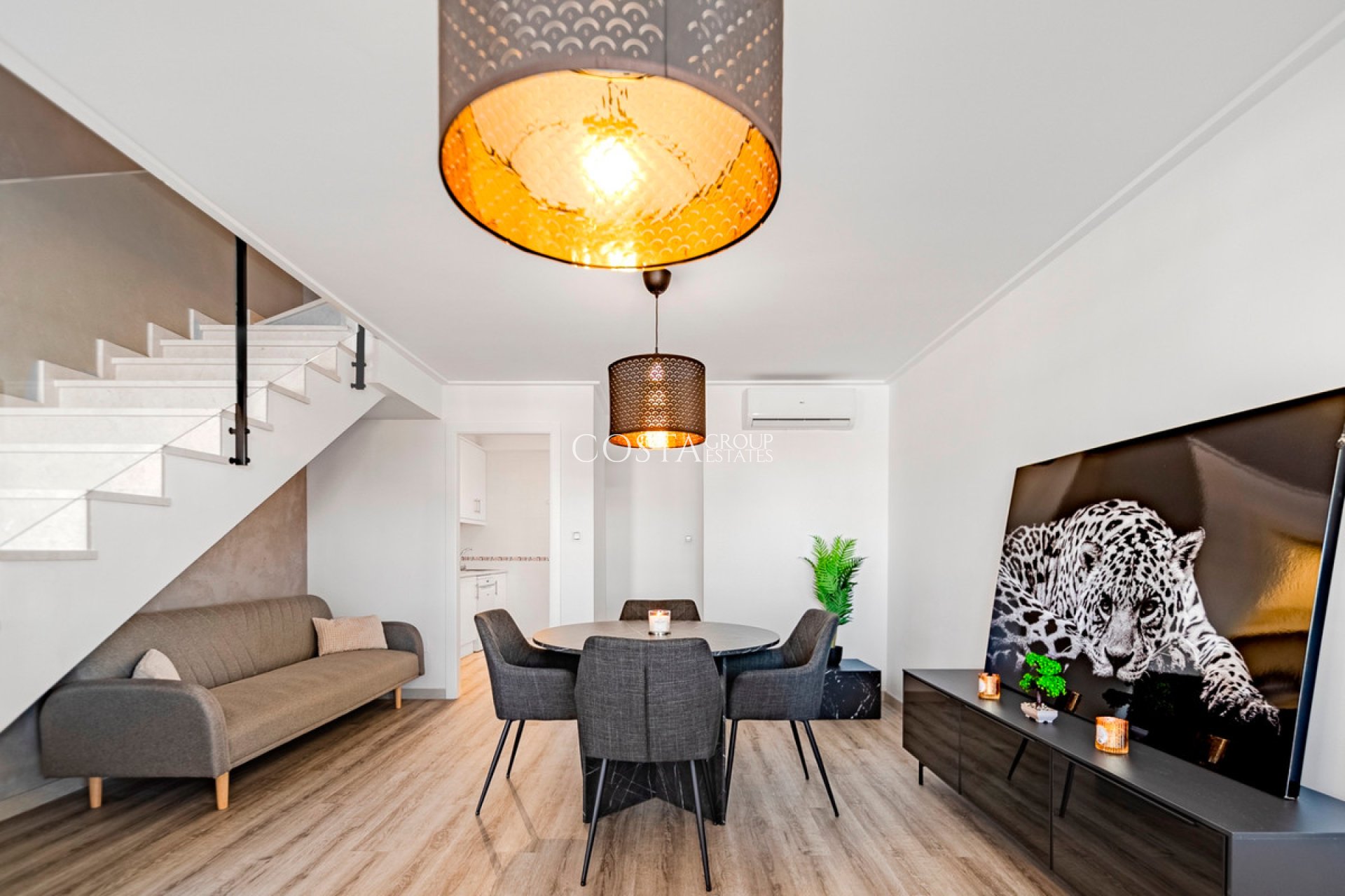 Resale - House -
Orihuela - Los Balcones