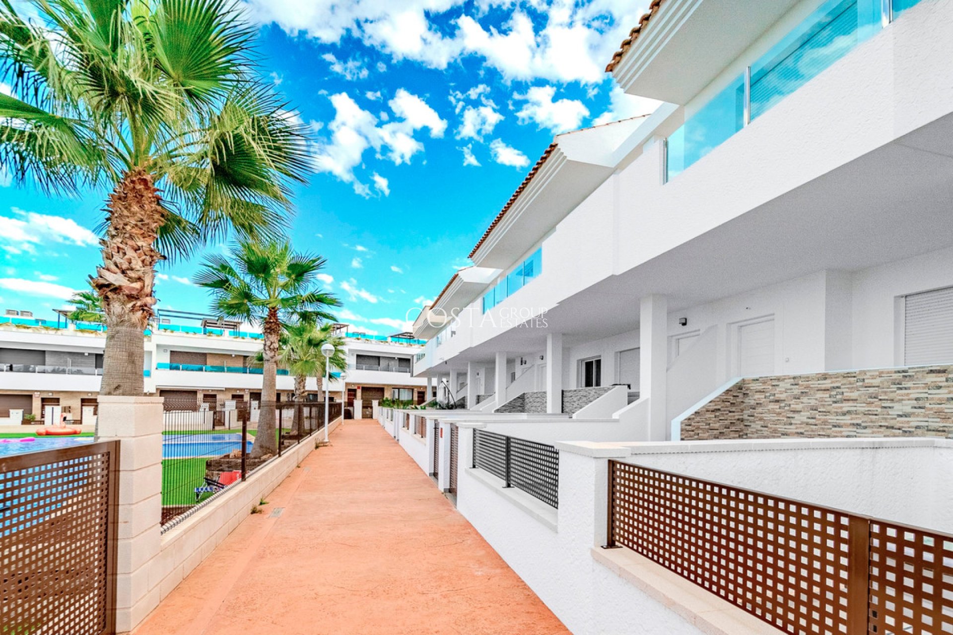 Resale - House -
Orihuela - Los Balcones