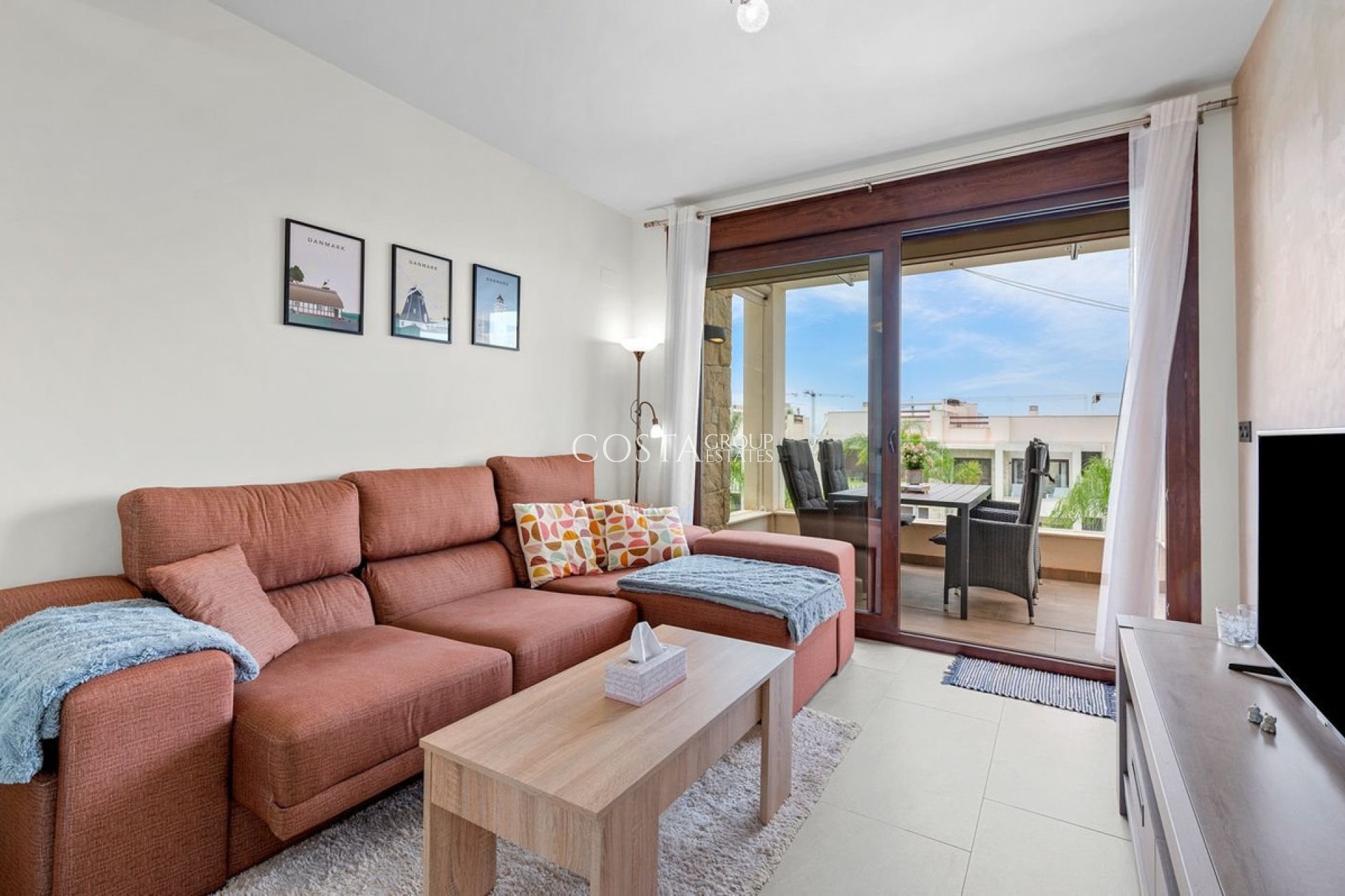 Resale - House -
Orihuela - Los Balcones