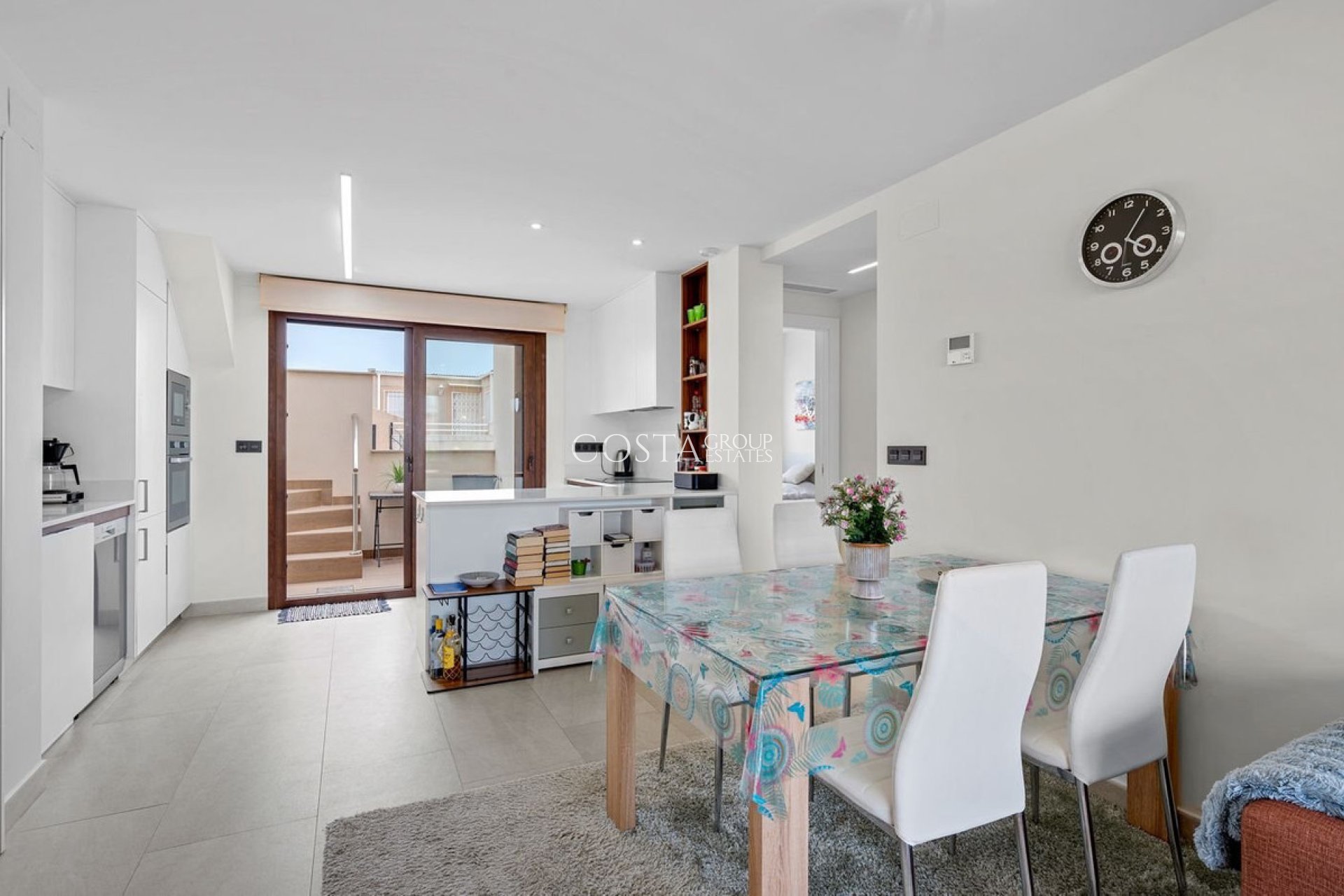 Resale - House -
Orihuela - Los Balcones