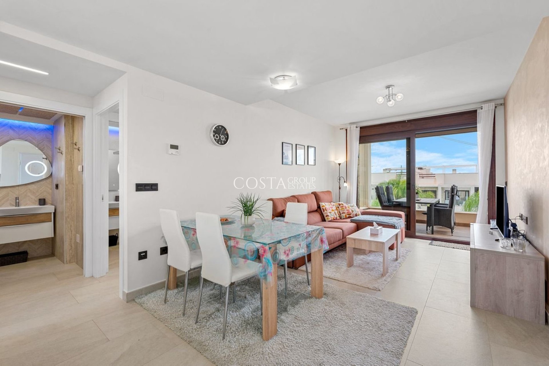 Resale - House -
Orihuela - Los Balcones