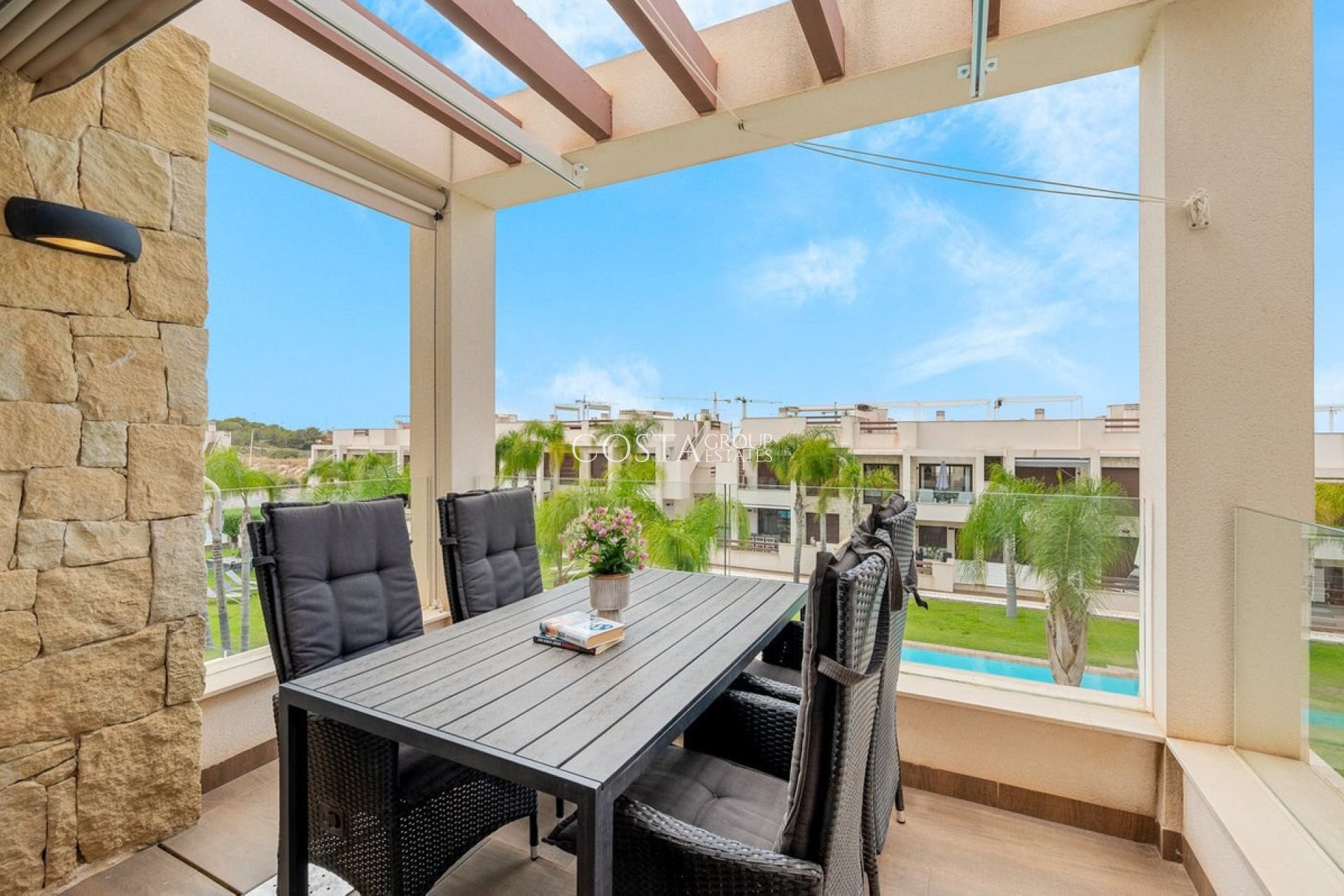 Resale - House -
Orihuela - Los Balcones