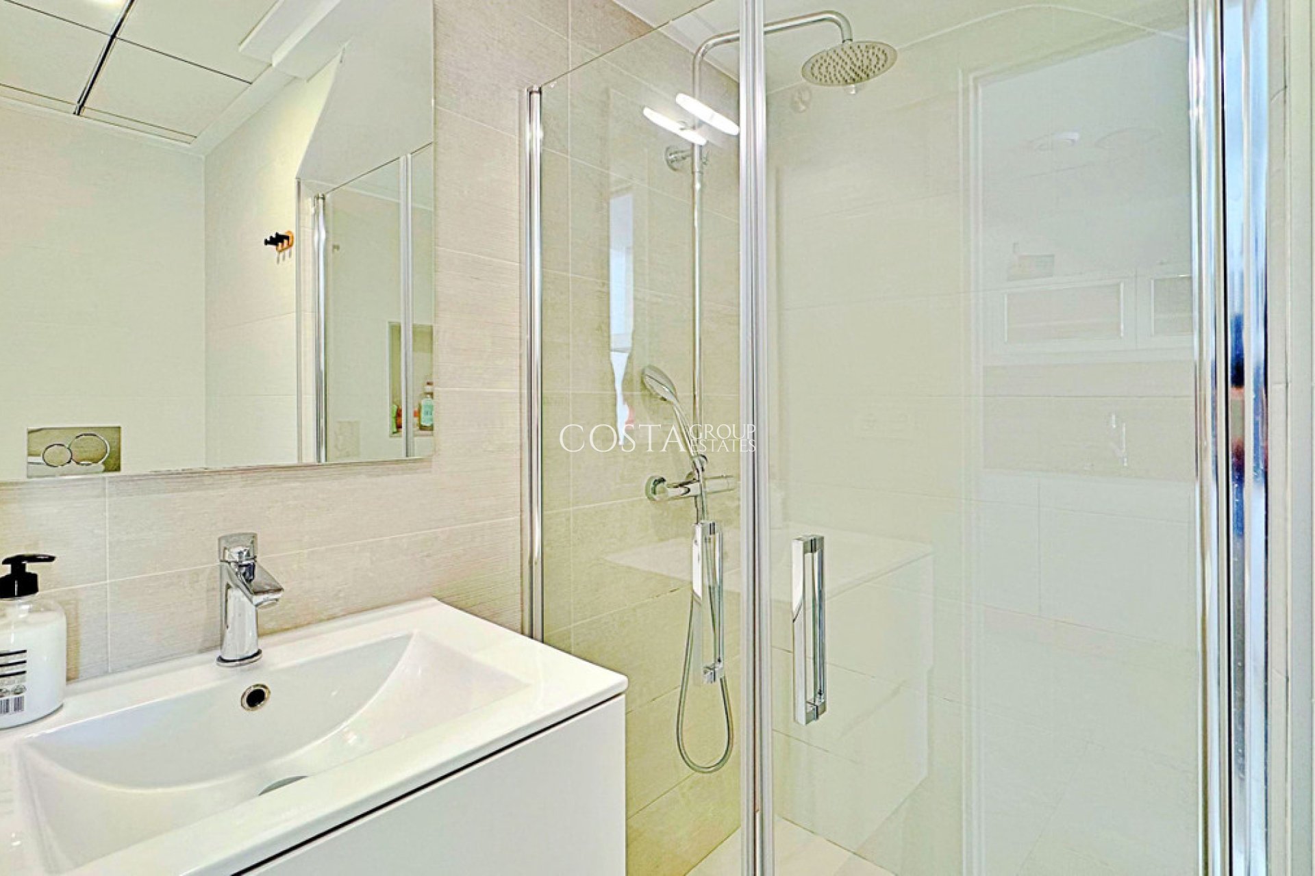 Resale - House -
Orihuela - Los Balcones