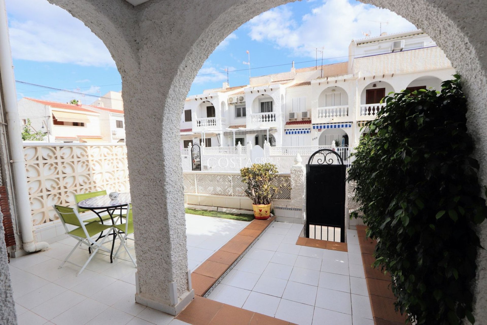 Resale - House -
Orihuela - Mil Palmeras