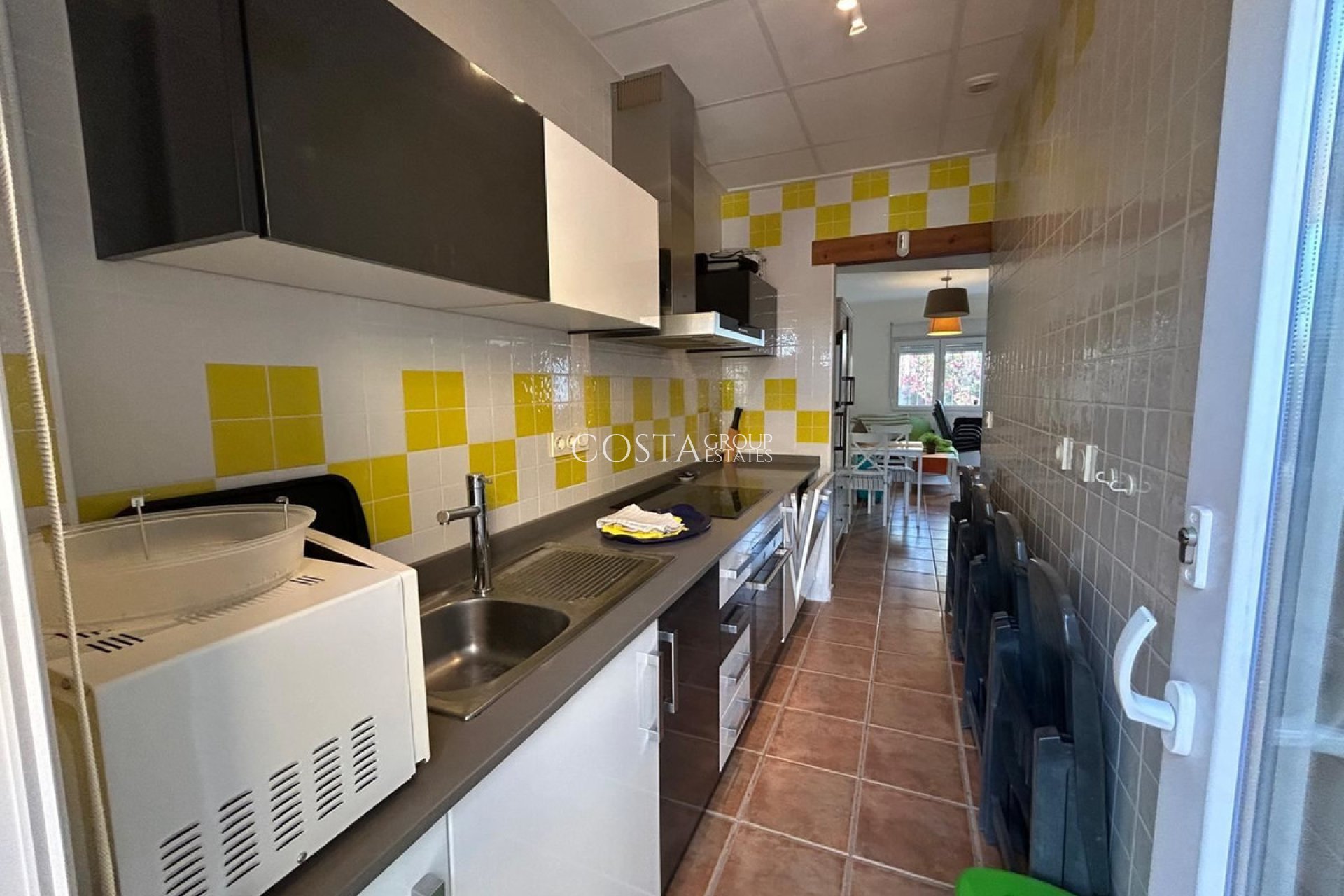 Resale - House -
Orihuela - Mil Palmeras