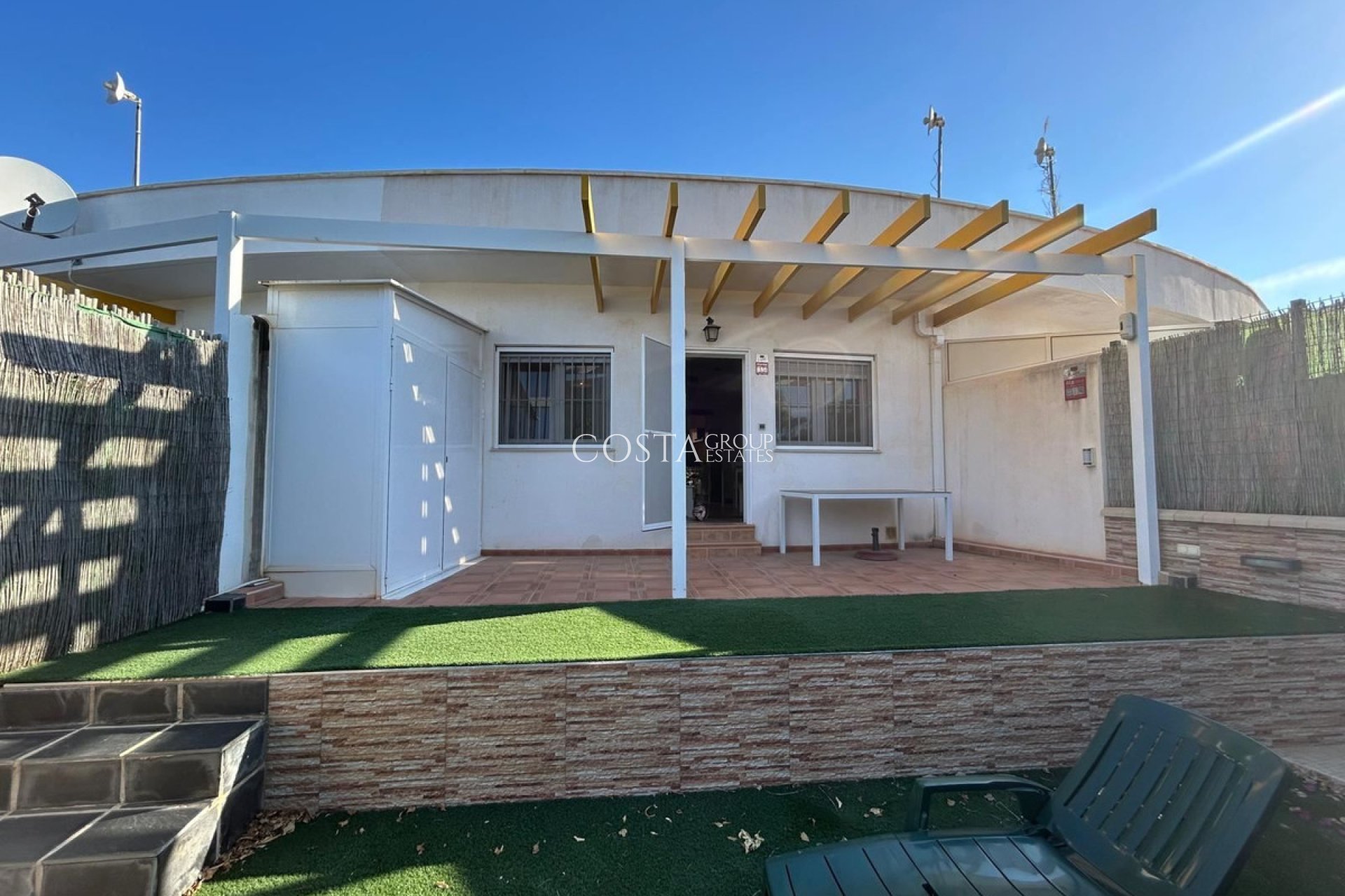 Resale - House -
Orihuela - Mil Palmeras