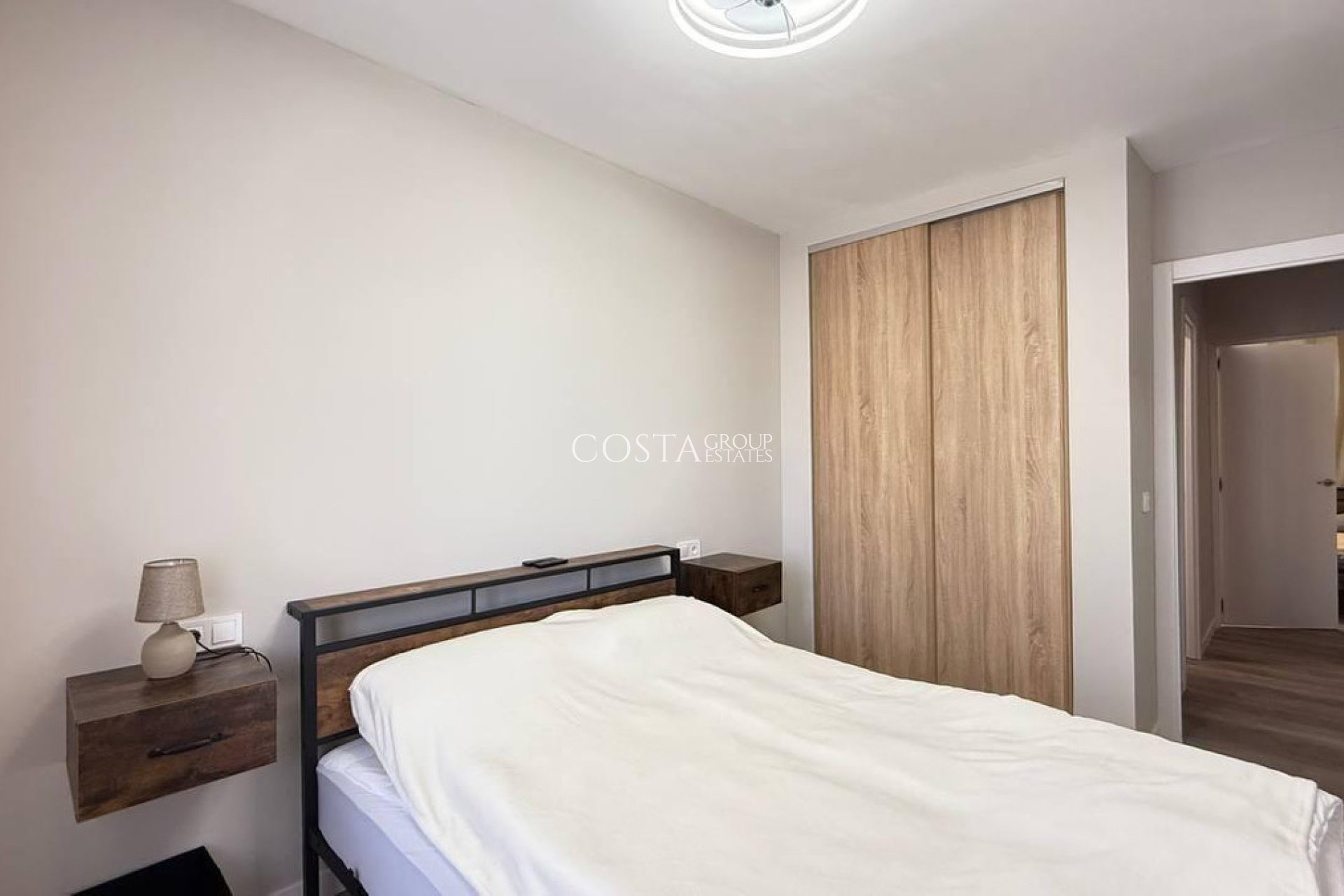 Resale - House -
Orihuela - Orihuela Costa